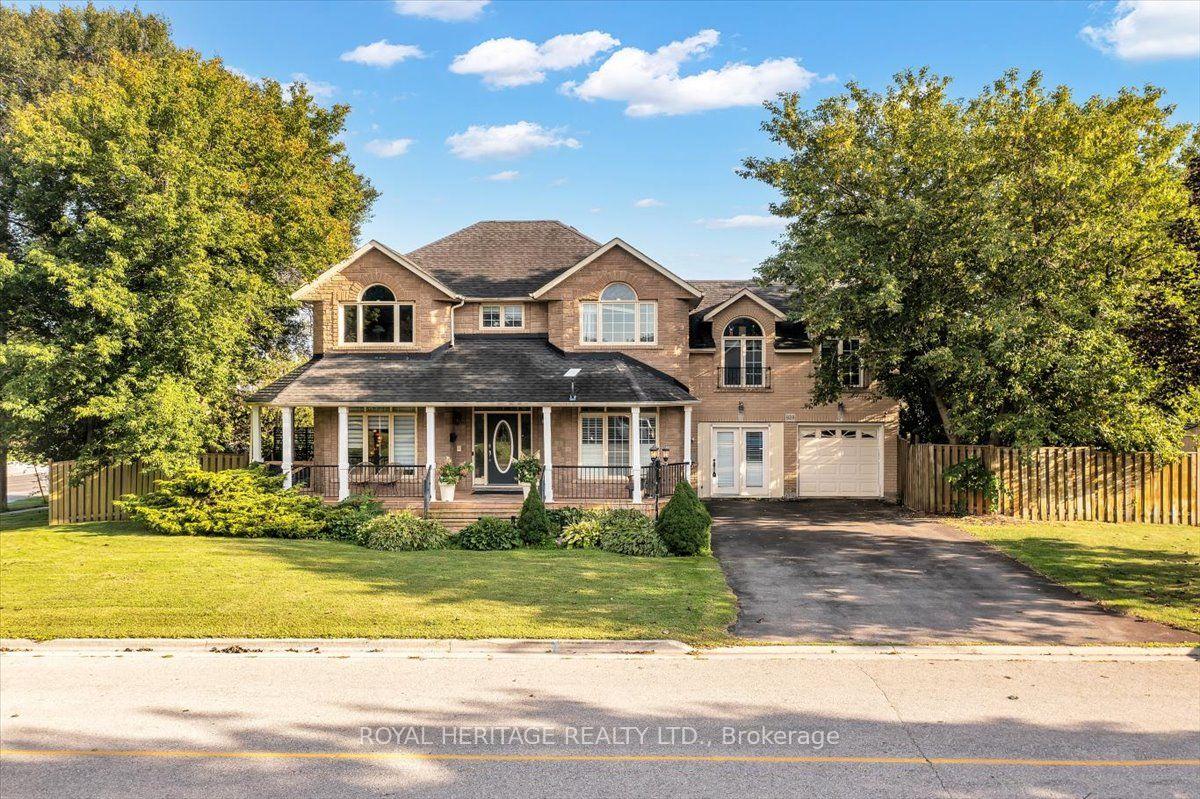 Photo of 828 Wildflower Court