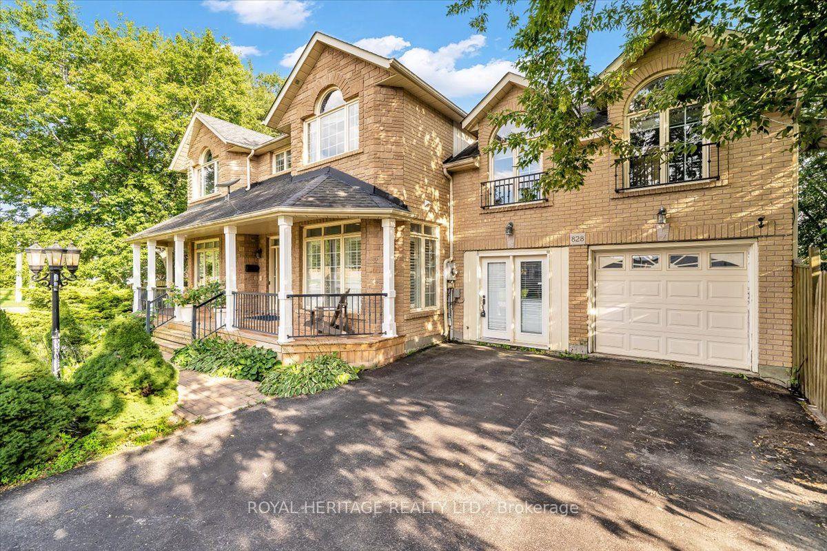 Photo 3 of 828 Wildflower Court, Oshawa, Centennial — HOMEH