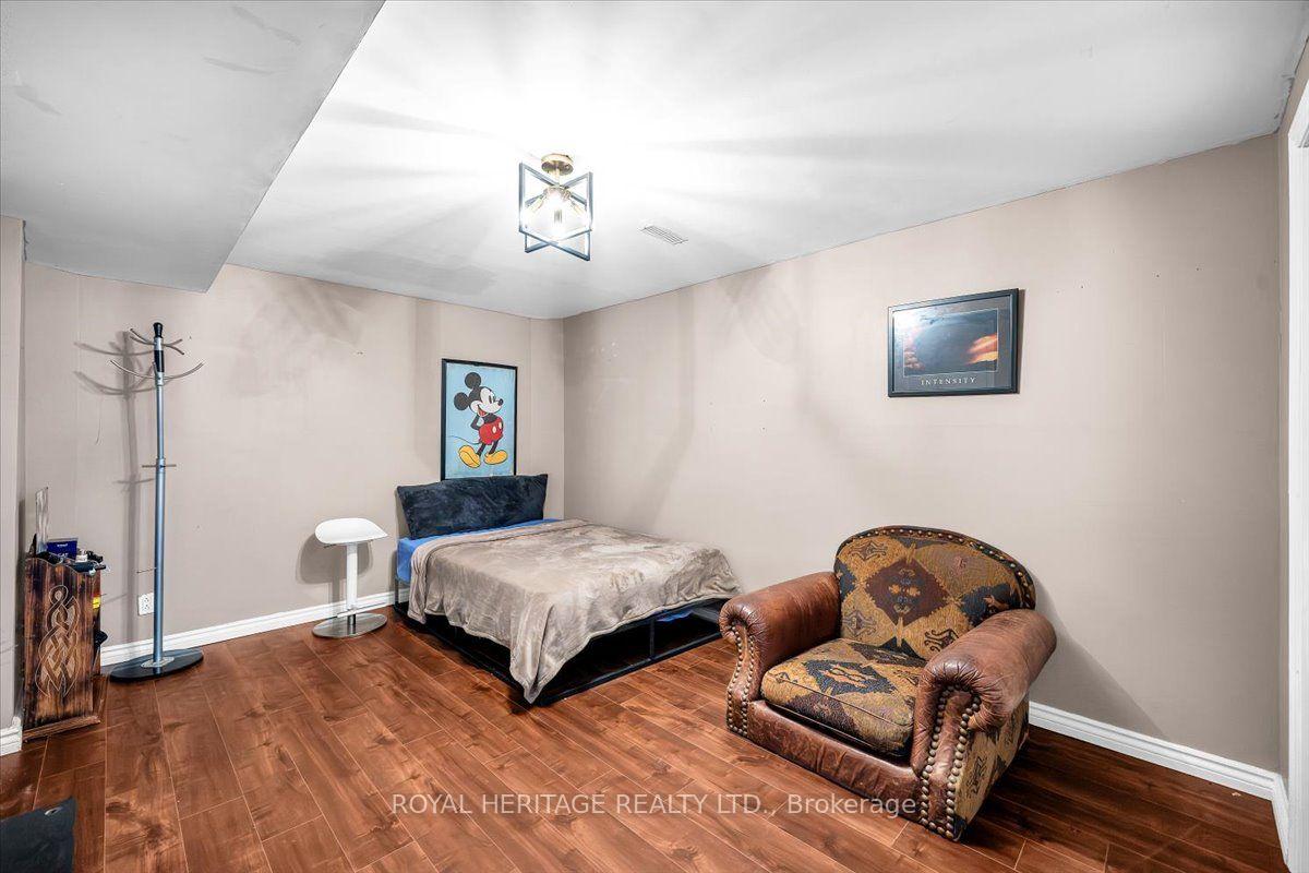 Photo 36 of 828 Wildflower Court, Oshawa, Centennial — HOMEH