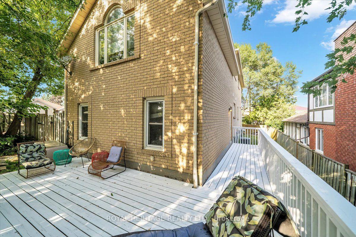 Photo 42 of 828 Wildflower Court, Oshawa, Centennial — HOMEH