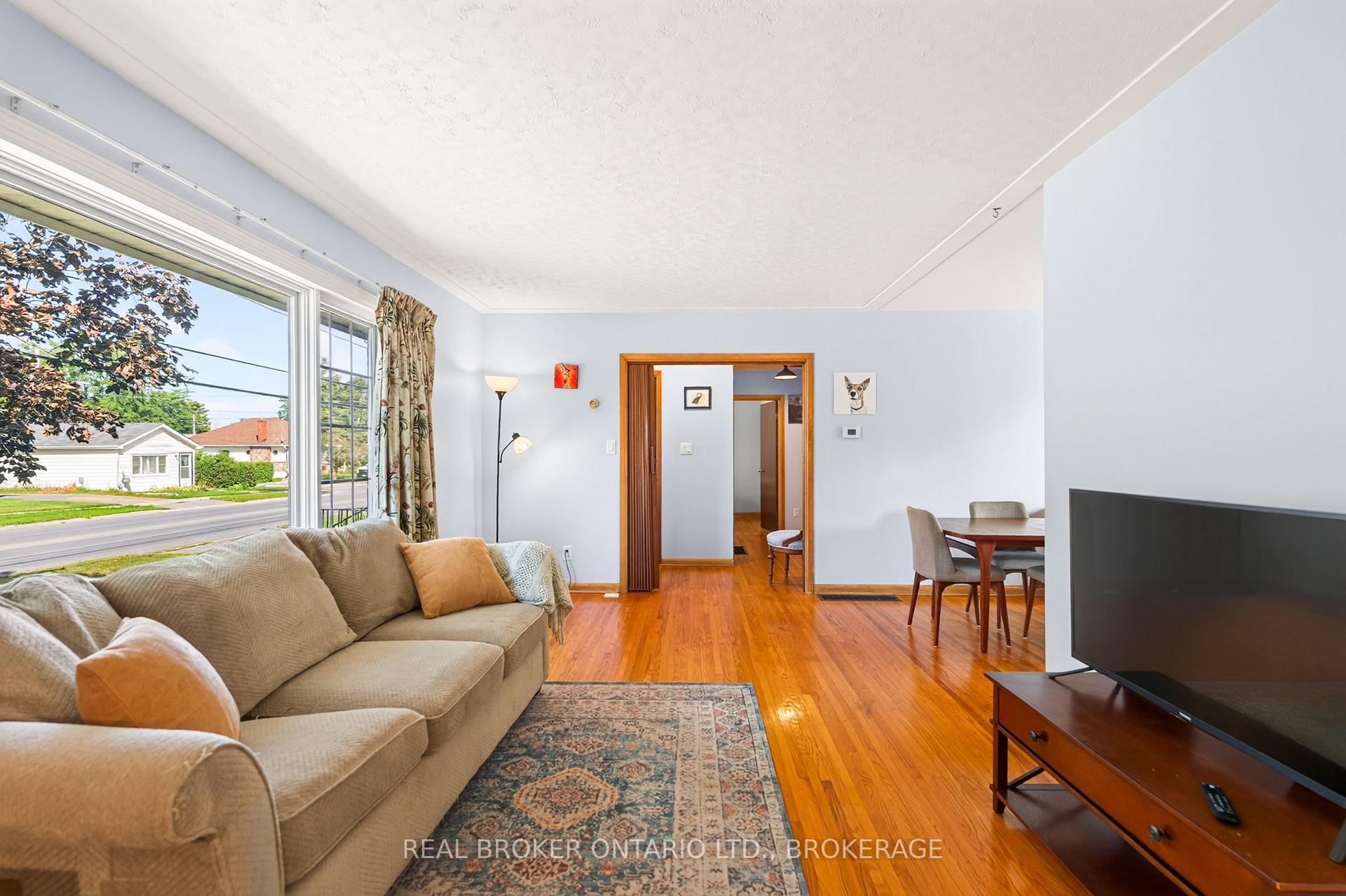 Photo 8 of 283 Camden Road, Greater Napanee, Greater Napanee — HOMEH