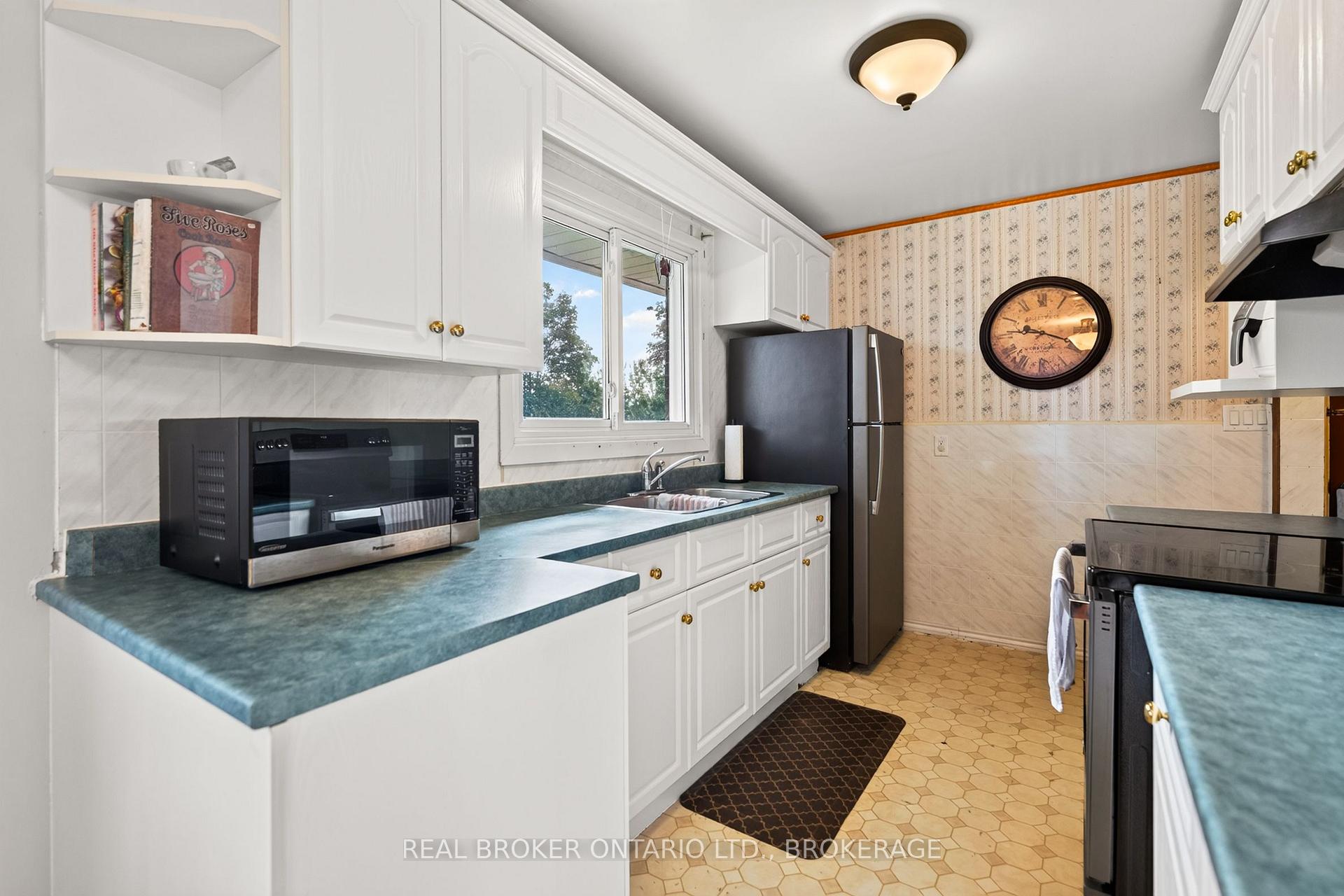 Photo 11 of 283 Camden Road, Greater Napanee, Greater Napanee — HOMEH