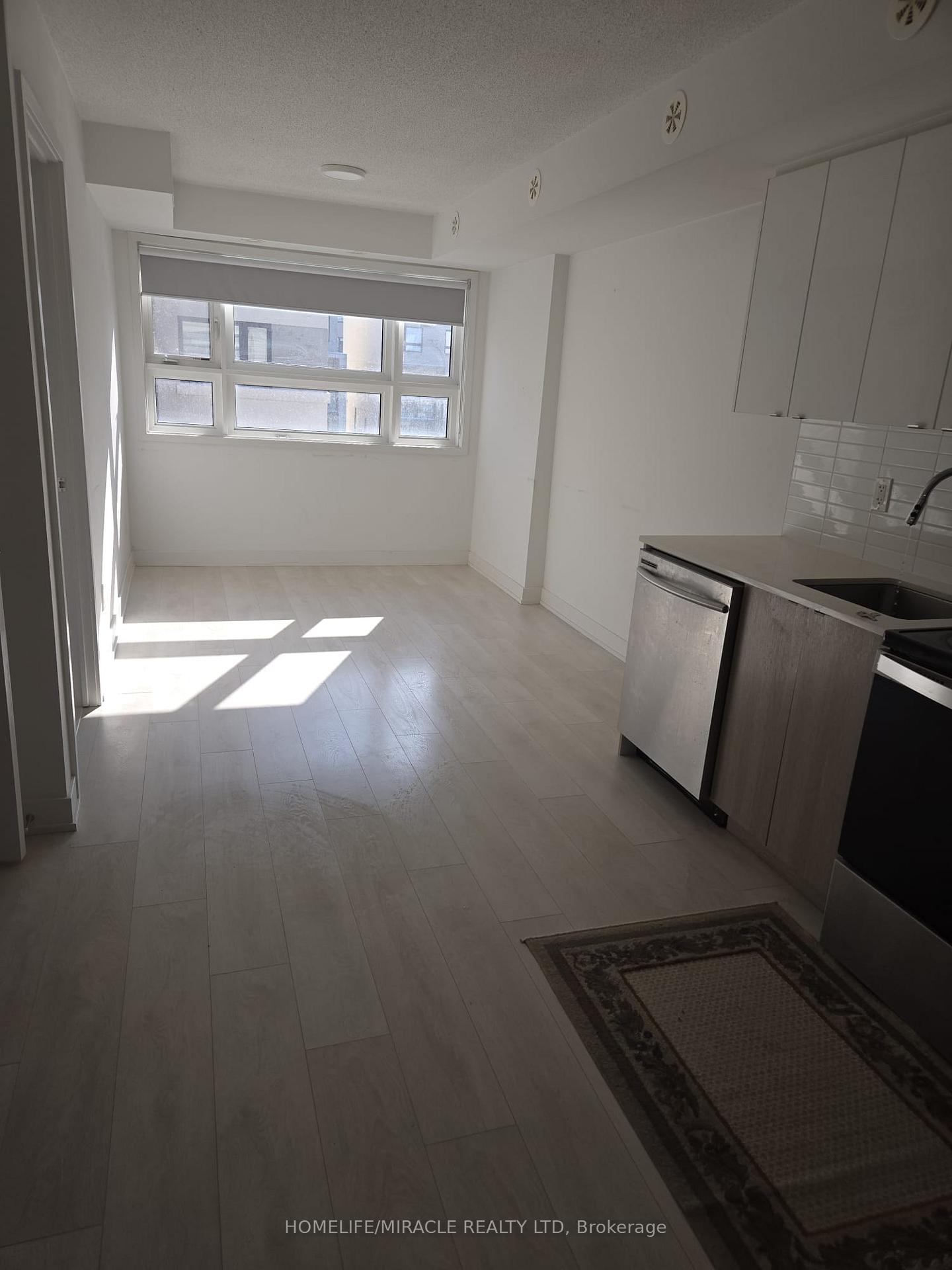 Photo 2 of Unit 307, 1139 Cooke Boulevard, Burlington, LaSalle — HOMEH