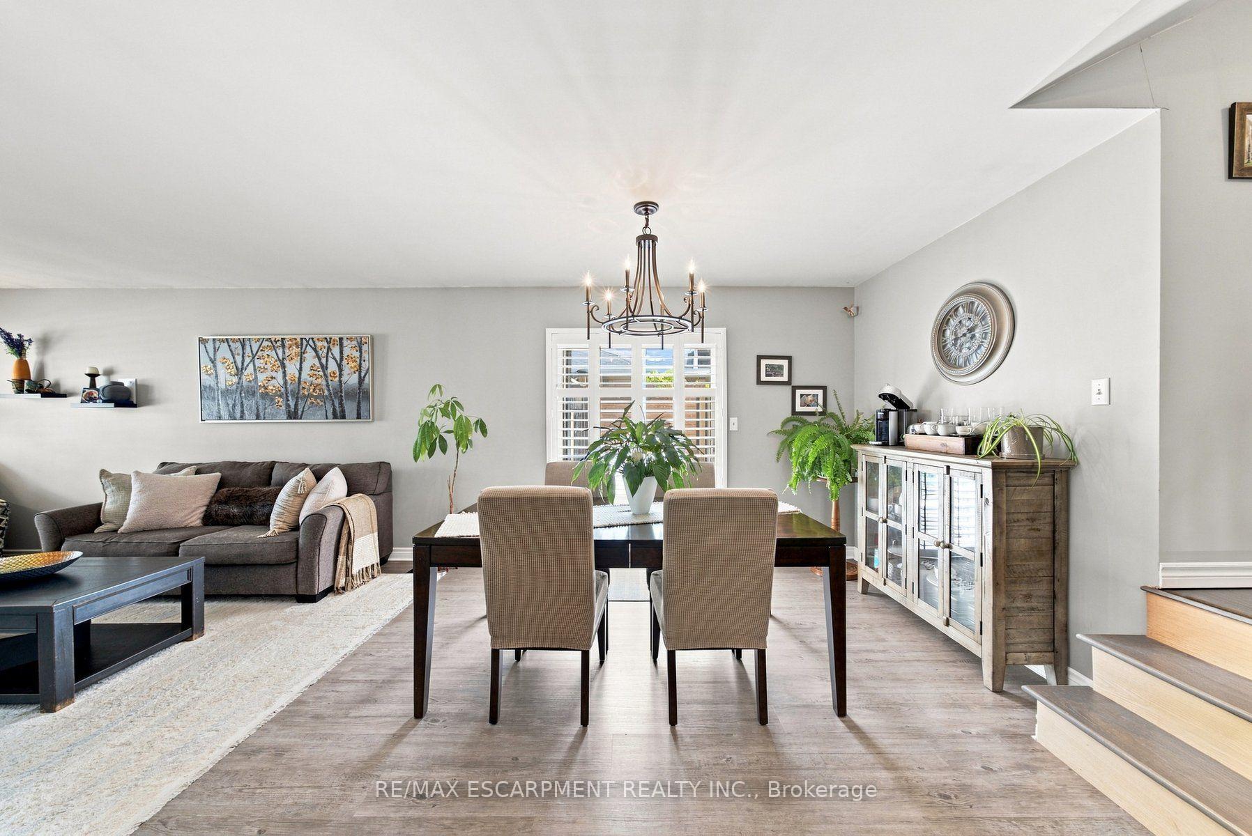 Photo 13 of 143 Independence Drive, Hamilton, Templemead — HOMEH
