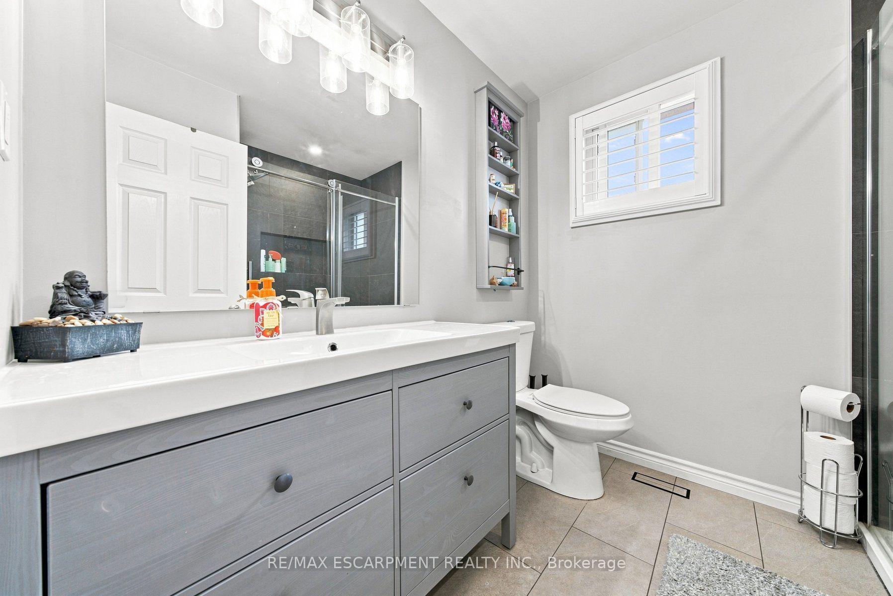 Photo 20 of 143 Independence Drive, Hamilton, Templemead — HOMEH