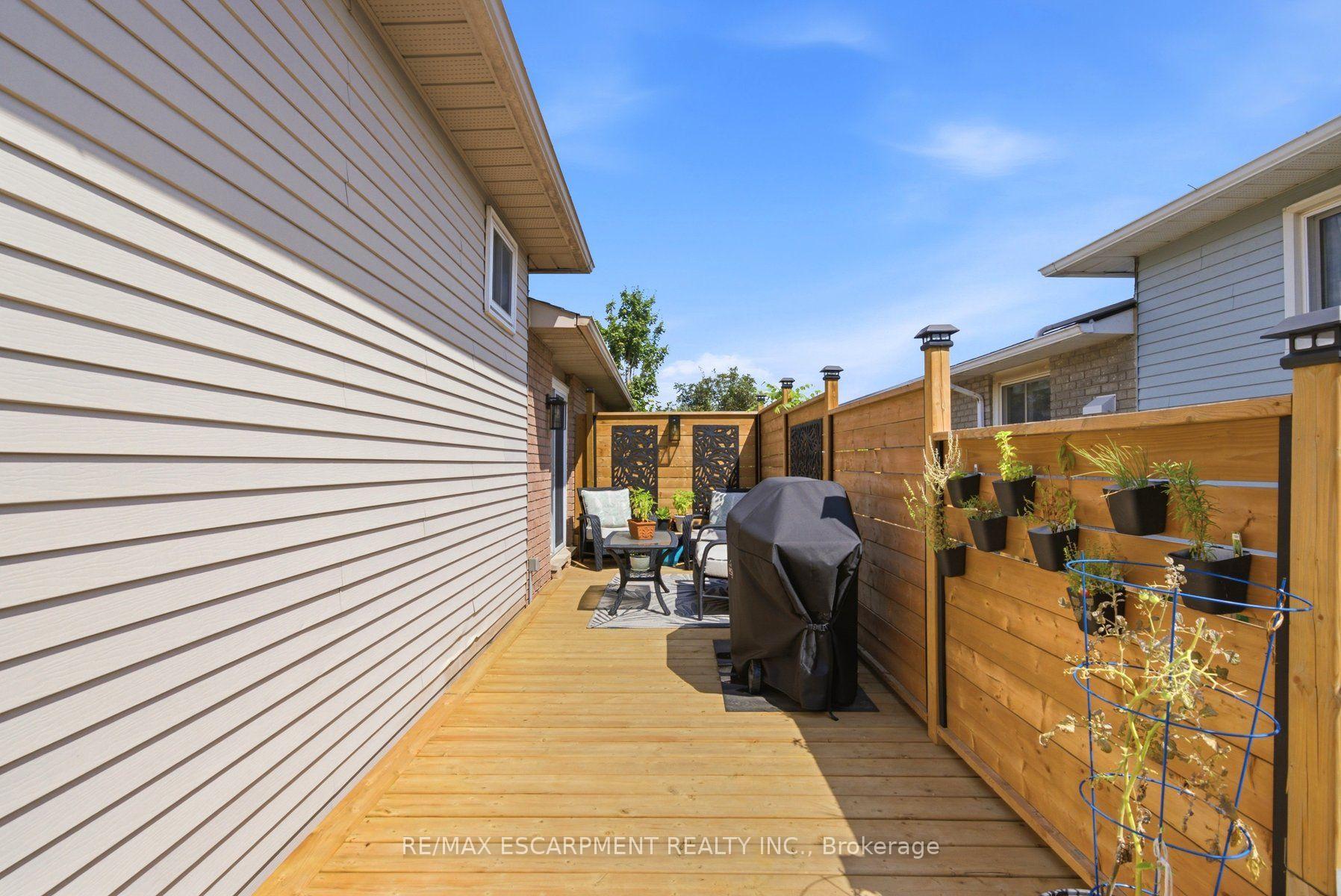 Photo 35 of 143 Independence Drive, Hamilton, Templemead — HOMEH