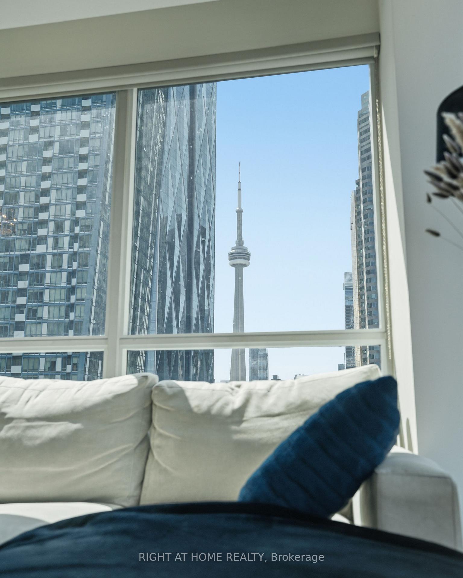 Photo 6 of Unit 1407, 1 Scott Street, Toronto, Waterfront Communities — HOMEH