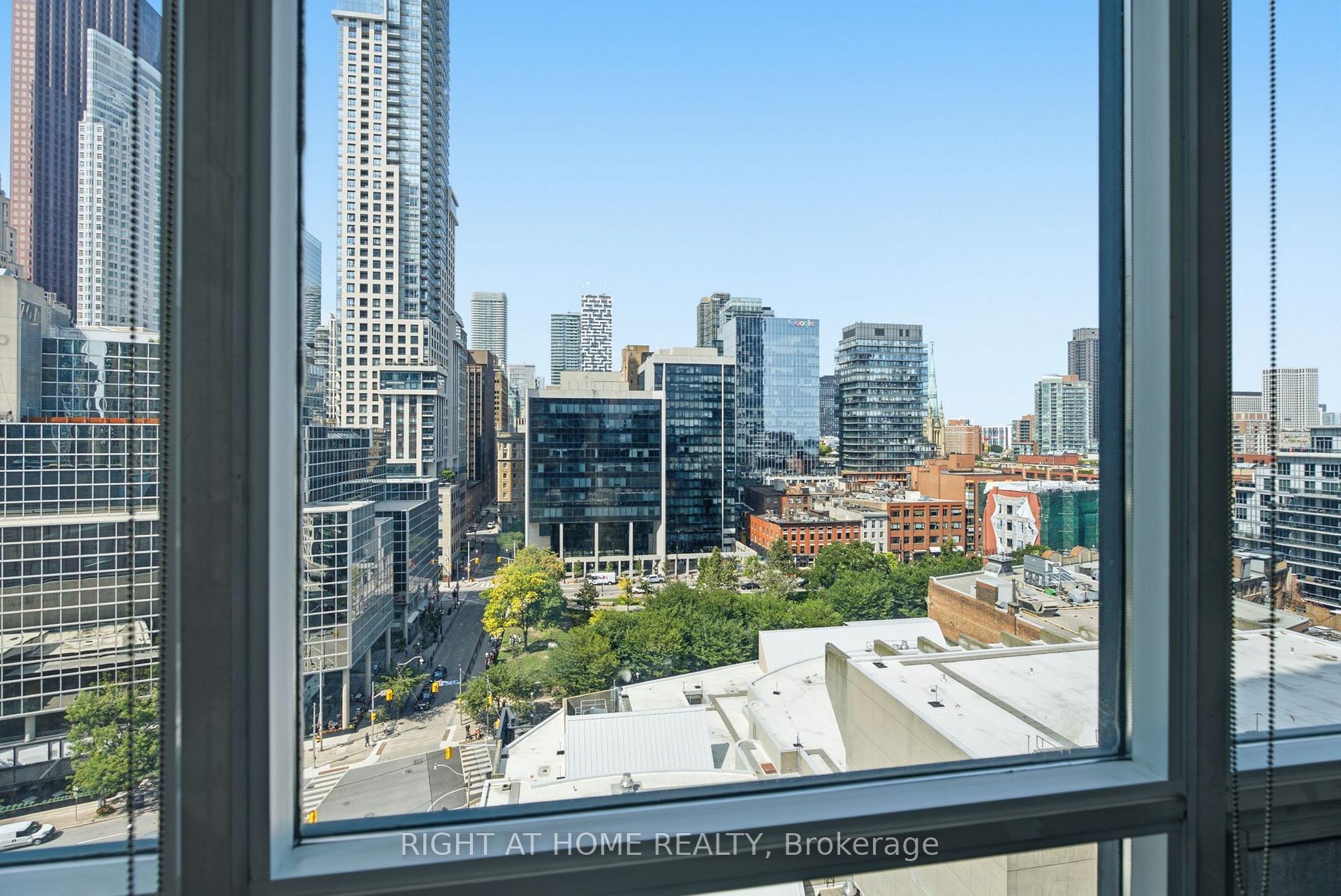 Photo 7 of Unit 1407, 1 Scott Street, Toronto, Waterfront Communities — HOMEH