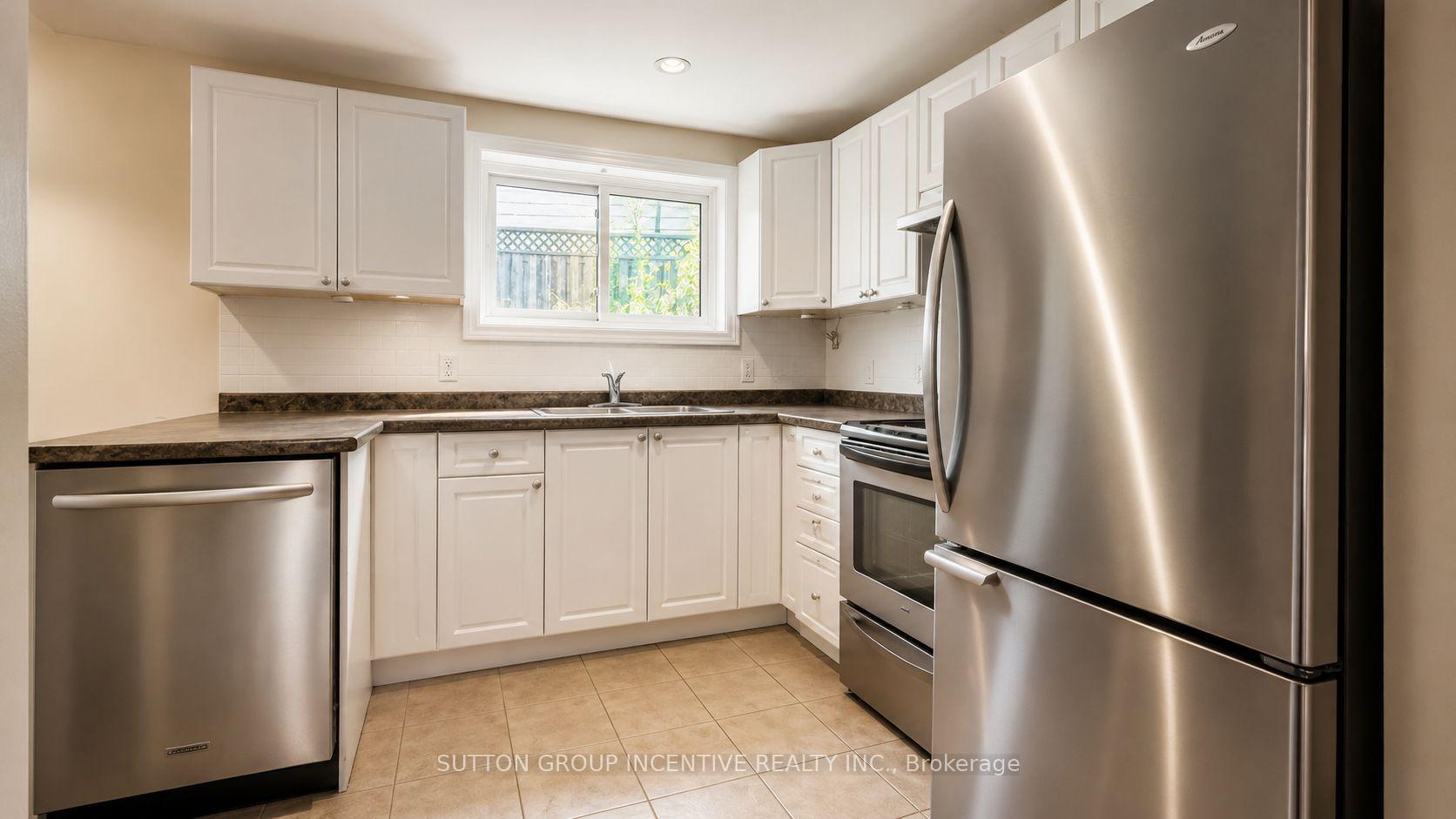Photo 19 of 35 Davies Crescent, Barrie, Grove East — HOMEH
