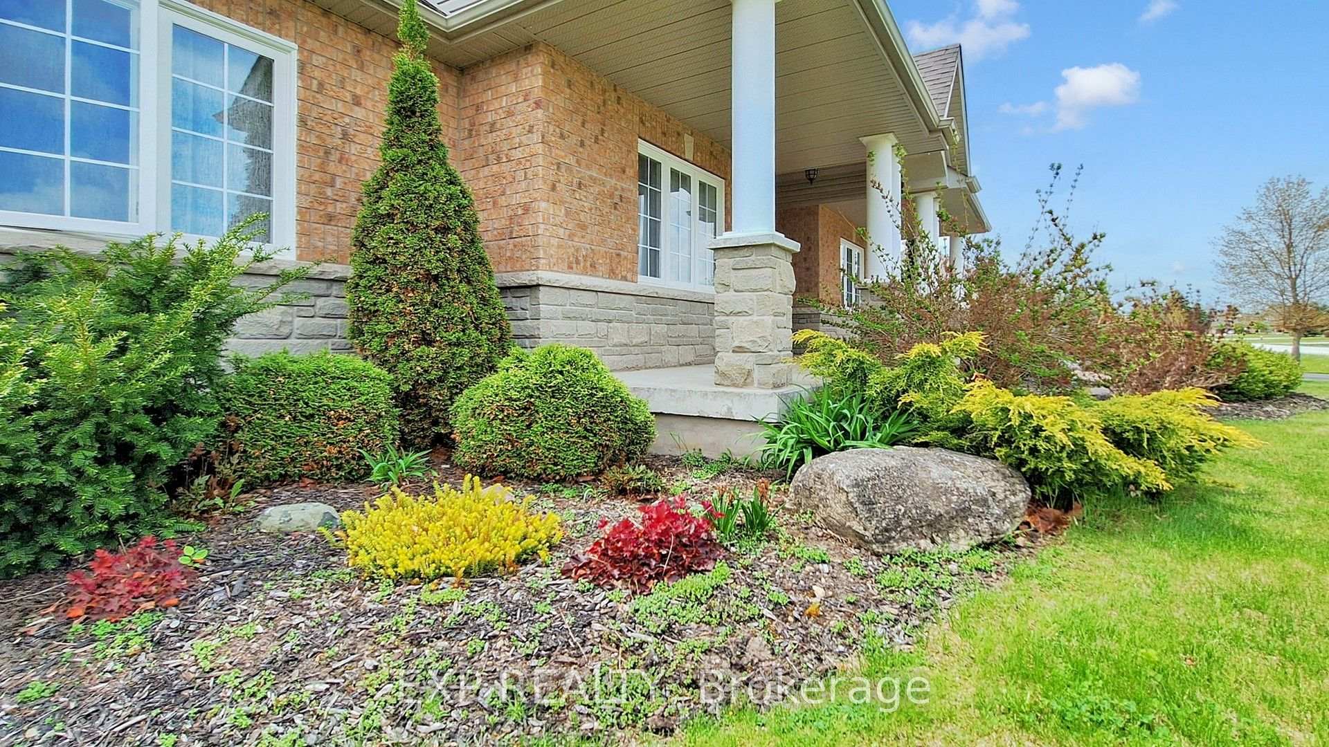 Photo 4 of 42 Somerville Crescent, Mulmur, Rural Mulmur — HOMEH