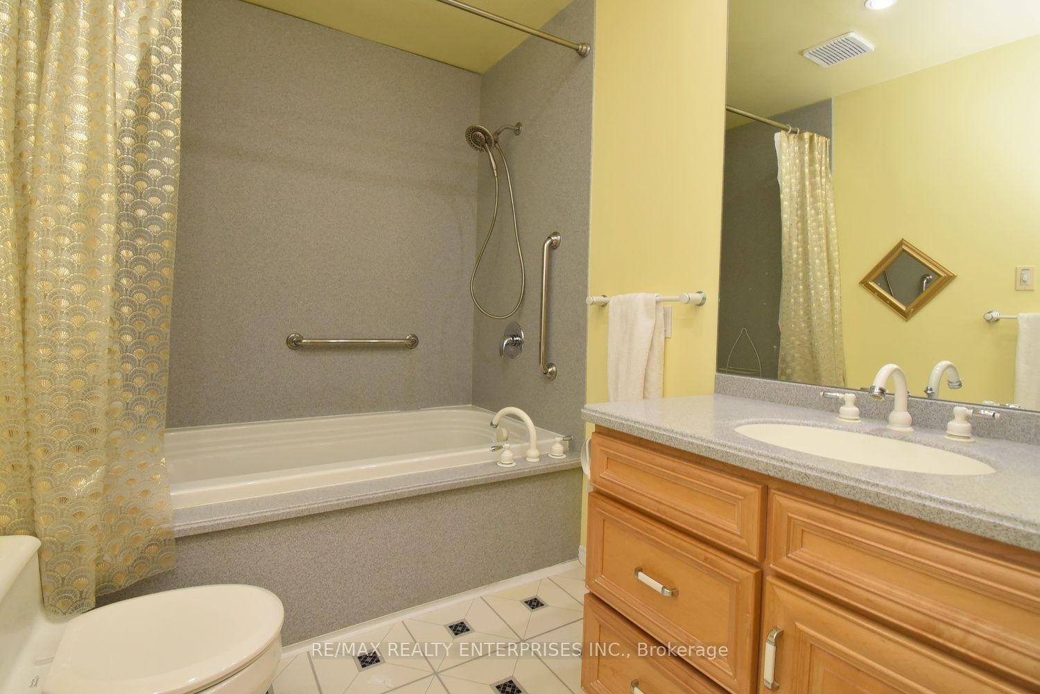 Photo 26 of Unit 102, 4165 Fieldgate Drive, Mississauga, Rathwood — HOMEH
