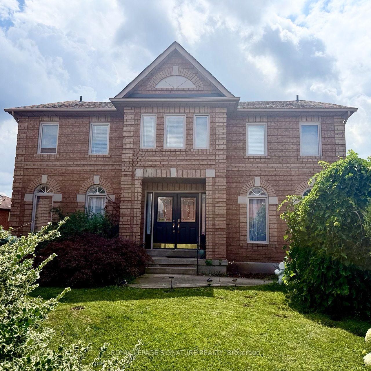 Photo 1 of 3388 Trelawny Circle, Mississauga, Lisgar — HOMEH