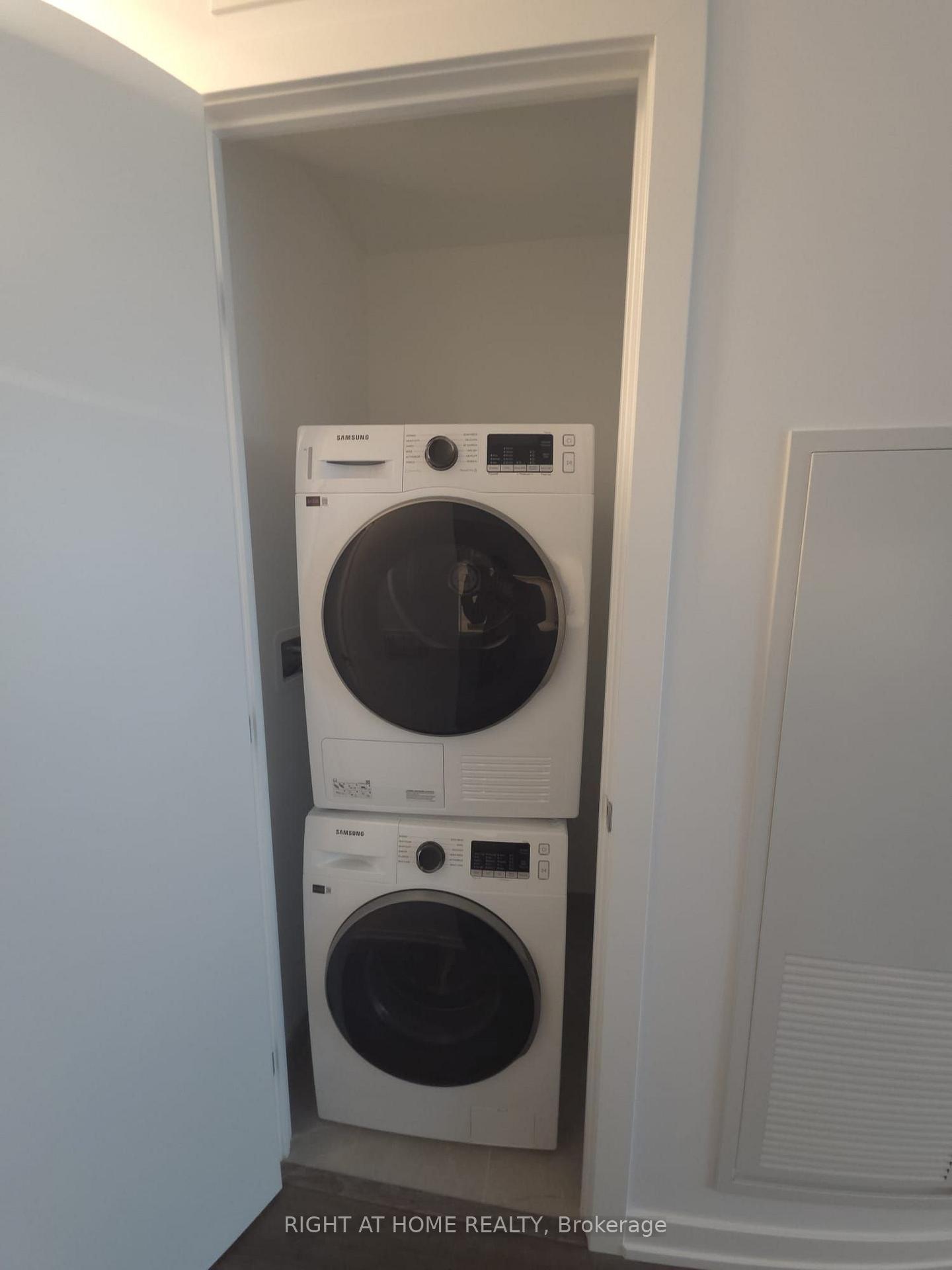 Photo 9 of Unit 1309, 21 Meadowdale Road, Vaughan, Concord — HOMEH
