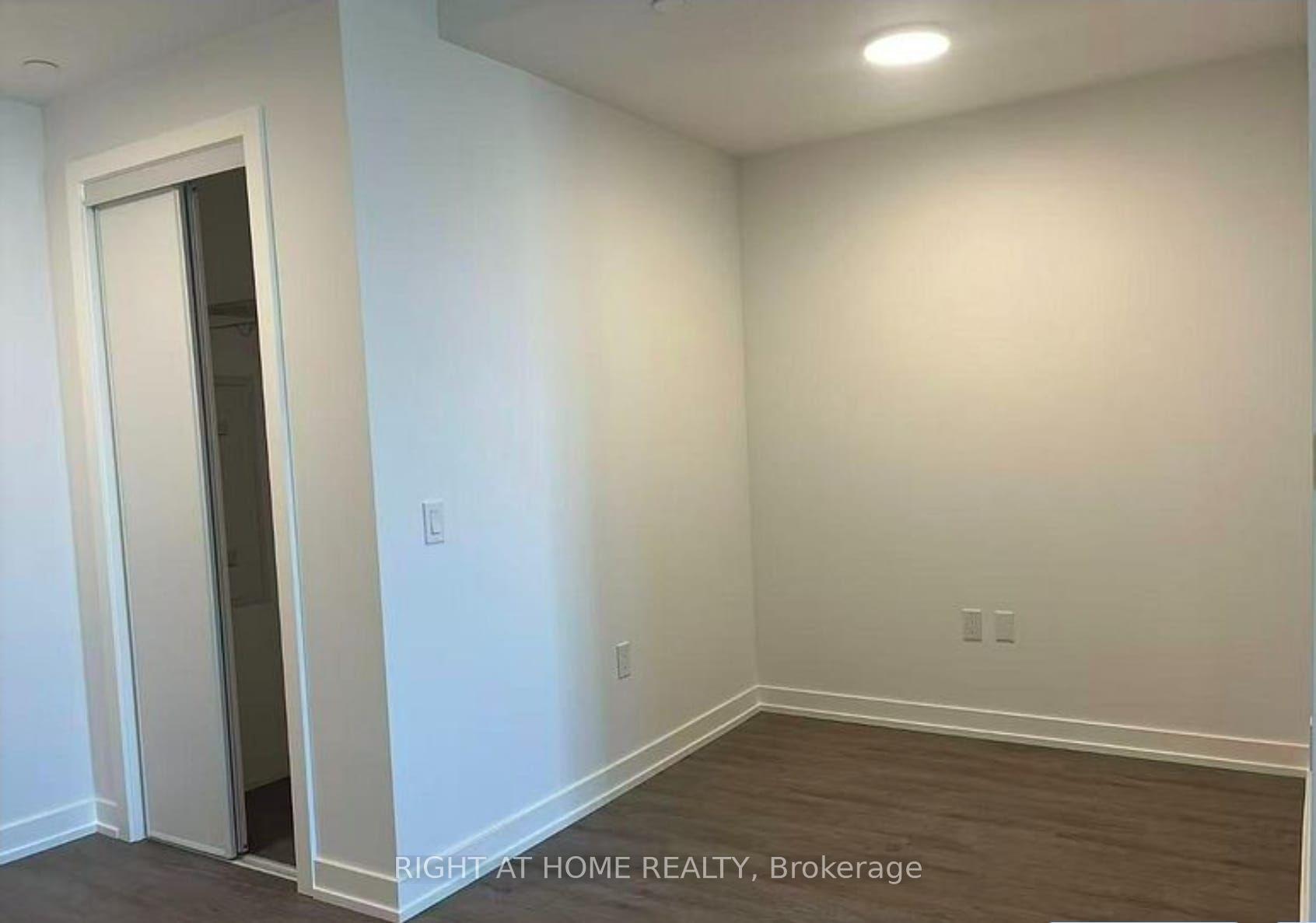 Photo 21 of Unit 1309, 21 Meadowdale Road, Vaughan, Concord — HOMEH