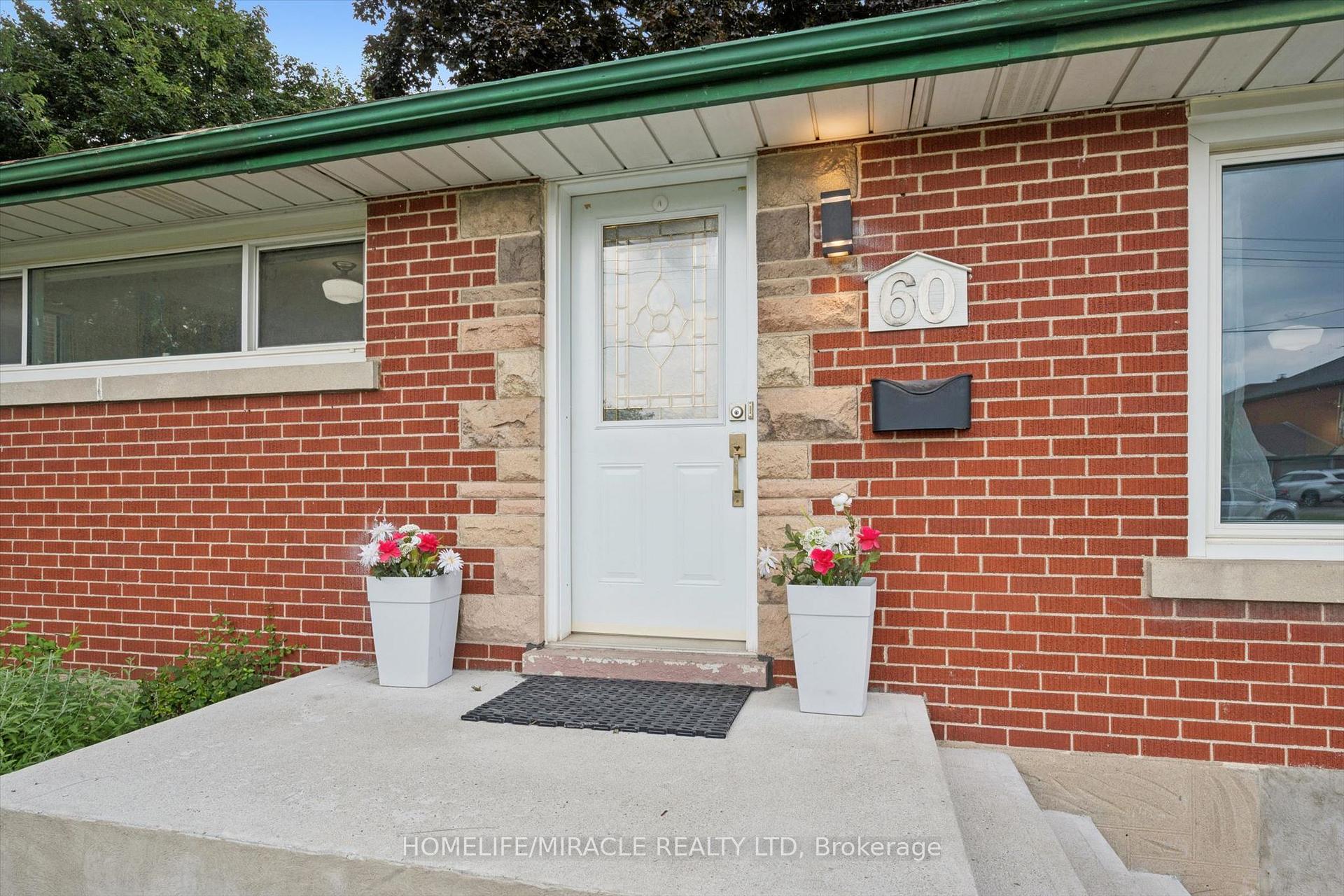 Photo 4 of 60 Edinburgh Road, Kitchener, Heritage Park/Rosemount — HOMEH