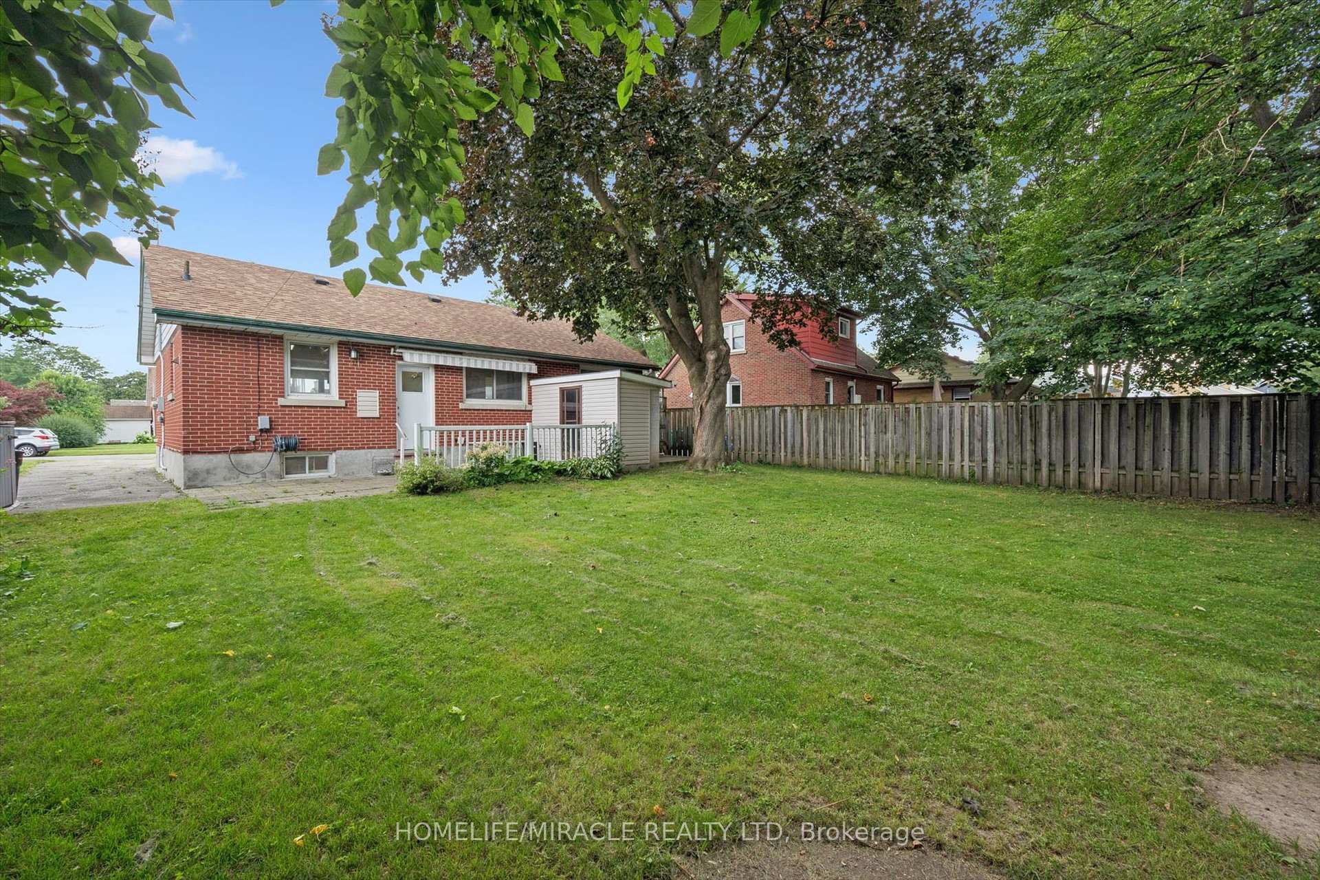Photo 37 of 60 Edinburgh Road, Kitchener, Heritage Park/Rosemount — HOMEH