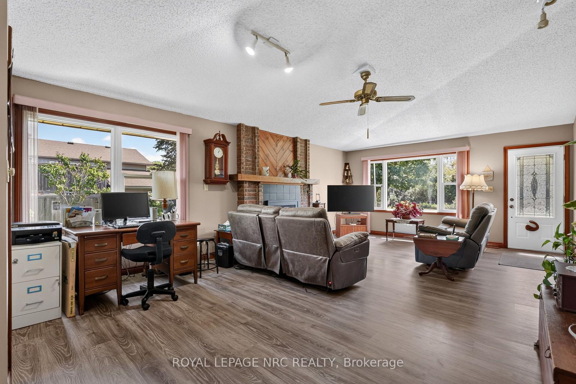 Photo 15 of 930 Edgemere Road, Fort Erie, Crescent Park — HOMEH