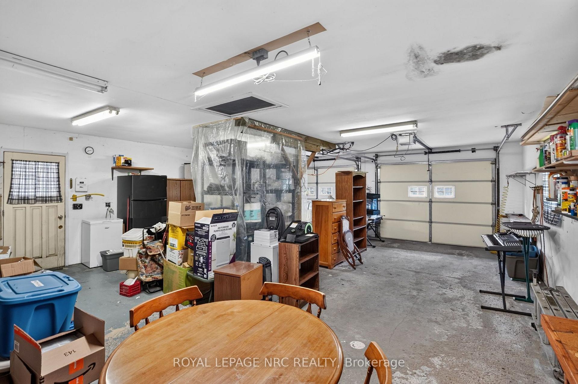 Photo 32 of 930 Edgemere Road, Fort Erie, Crescent Park — HOMEH
