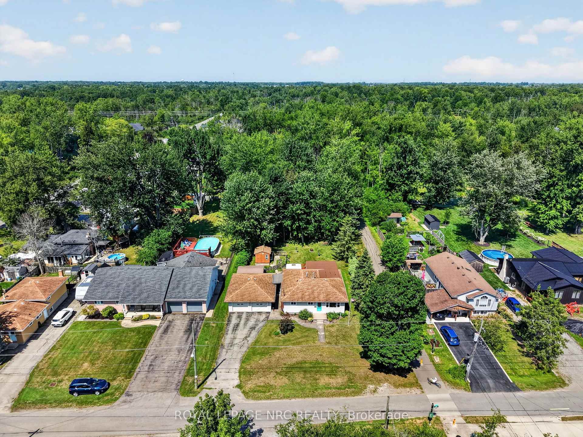 Photo 44 of 930 Edgemere Road, Fort Erie, Crescent Park — HOMEH