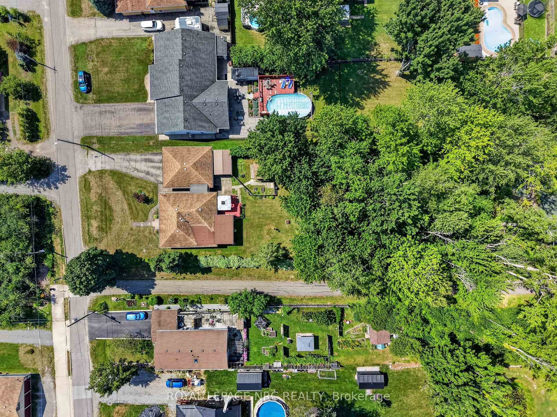 Photo 48 of 930 Edgemere Road, Fort Erie, Crescent Park — HOMEH
