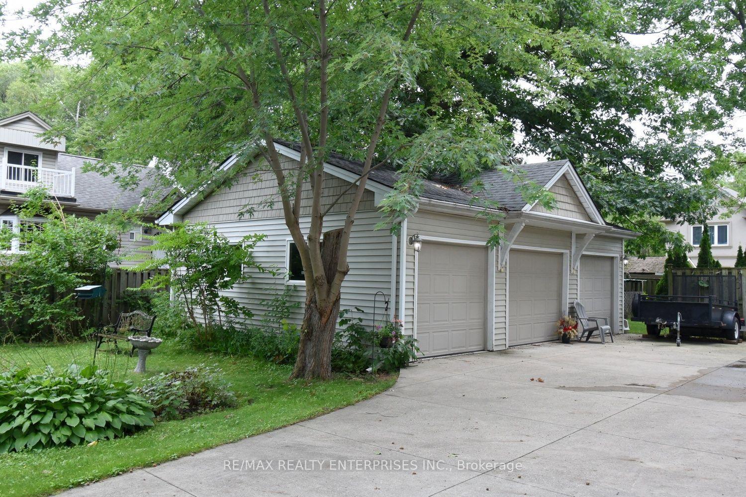 Photo 6 of 120 Eaglewood Boulevard, Mississauga, Mineola — HOMEH