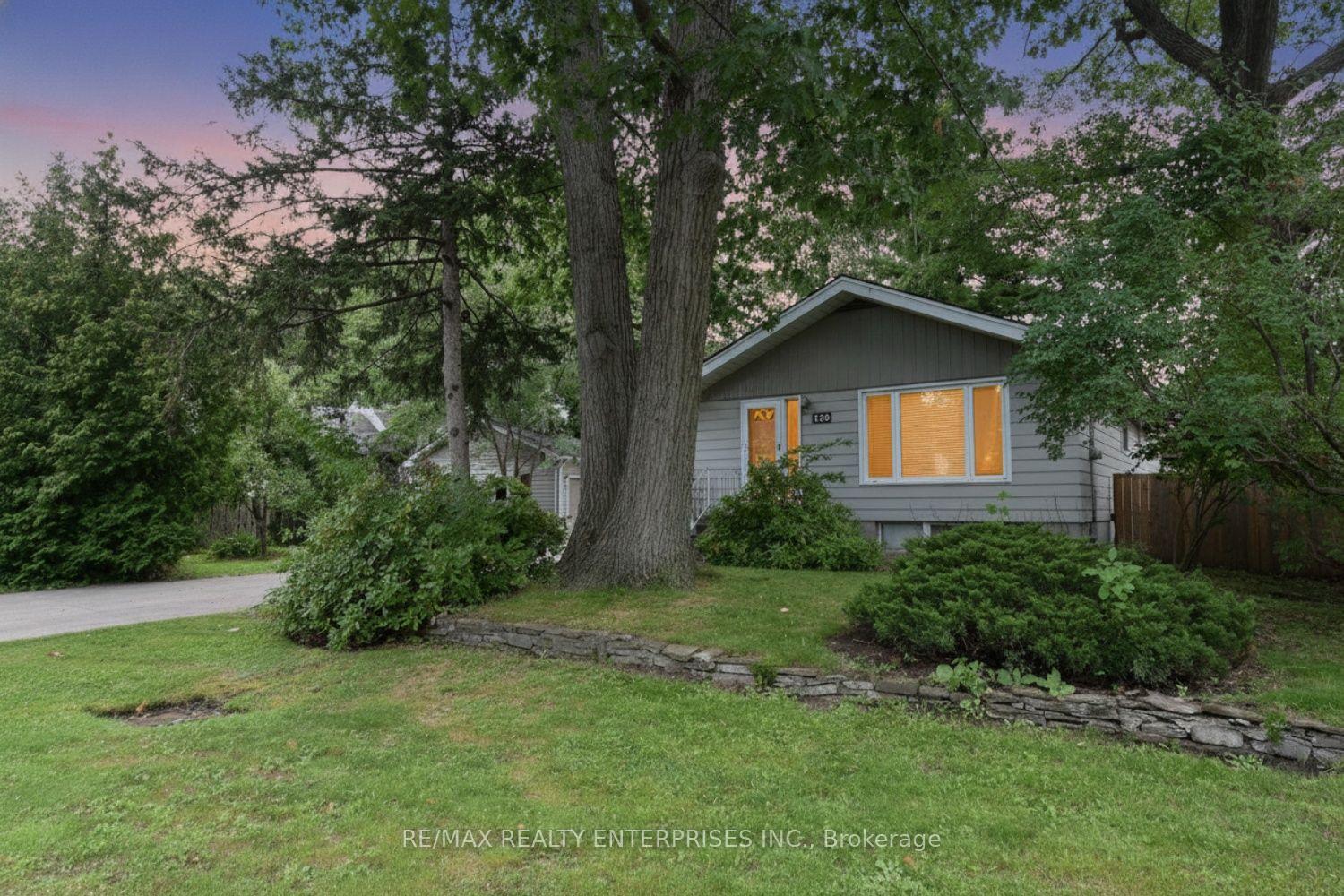 Photo 9 of 120 Eaglewood Boulevard, Mississauga, Mineola — HOMEH