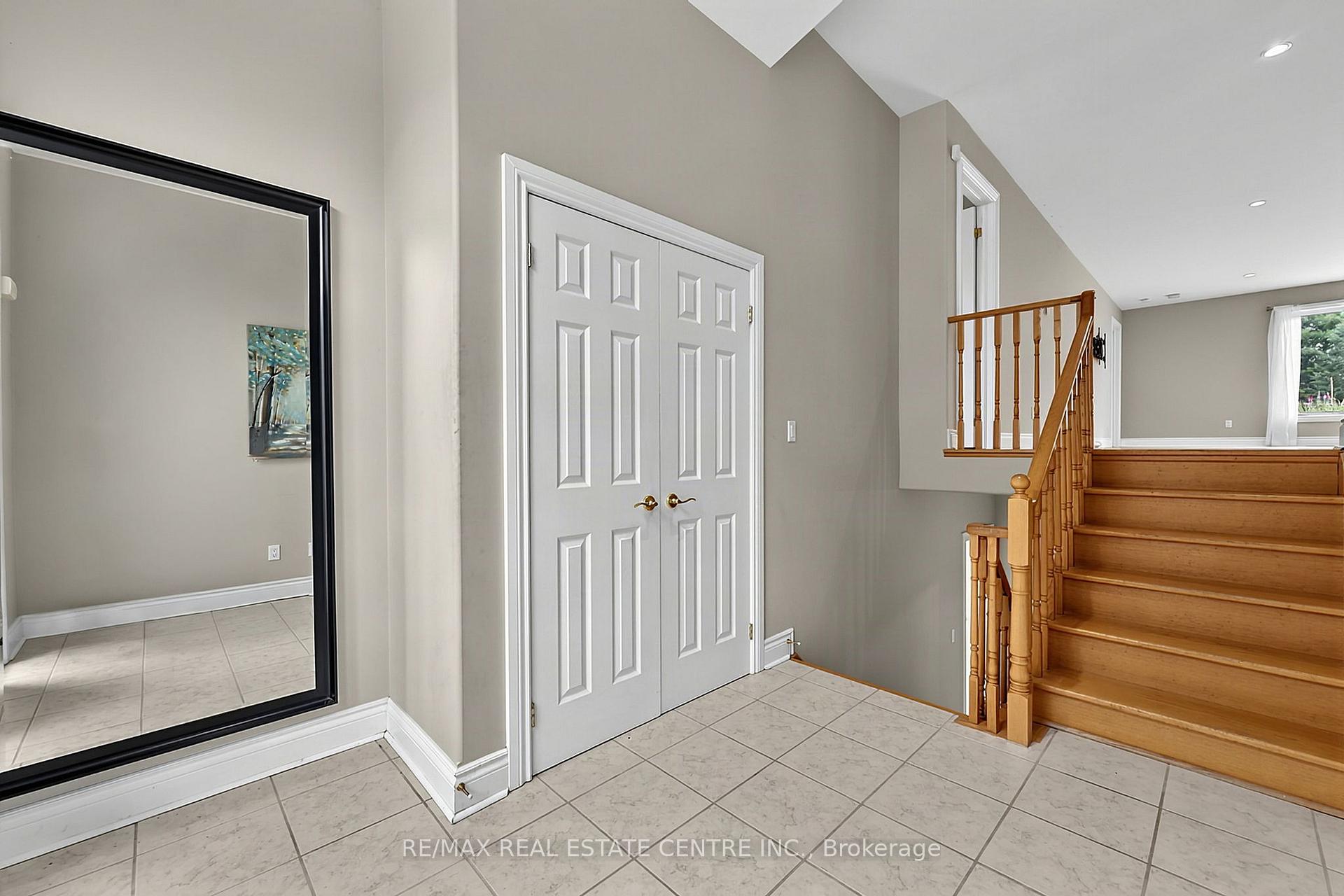Photo 8 of 1603 Wedgewood Drive, Wasaga Beach — HOMEH