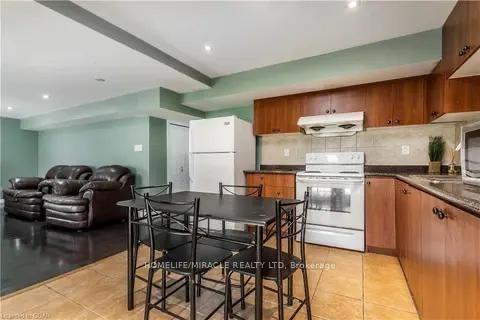 Photo 47 of 4 Clairfields Drive W, Guelph, Clairfields/Hanlon Business Park — HOMEH