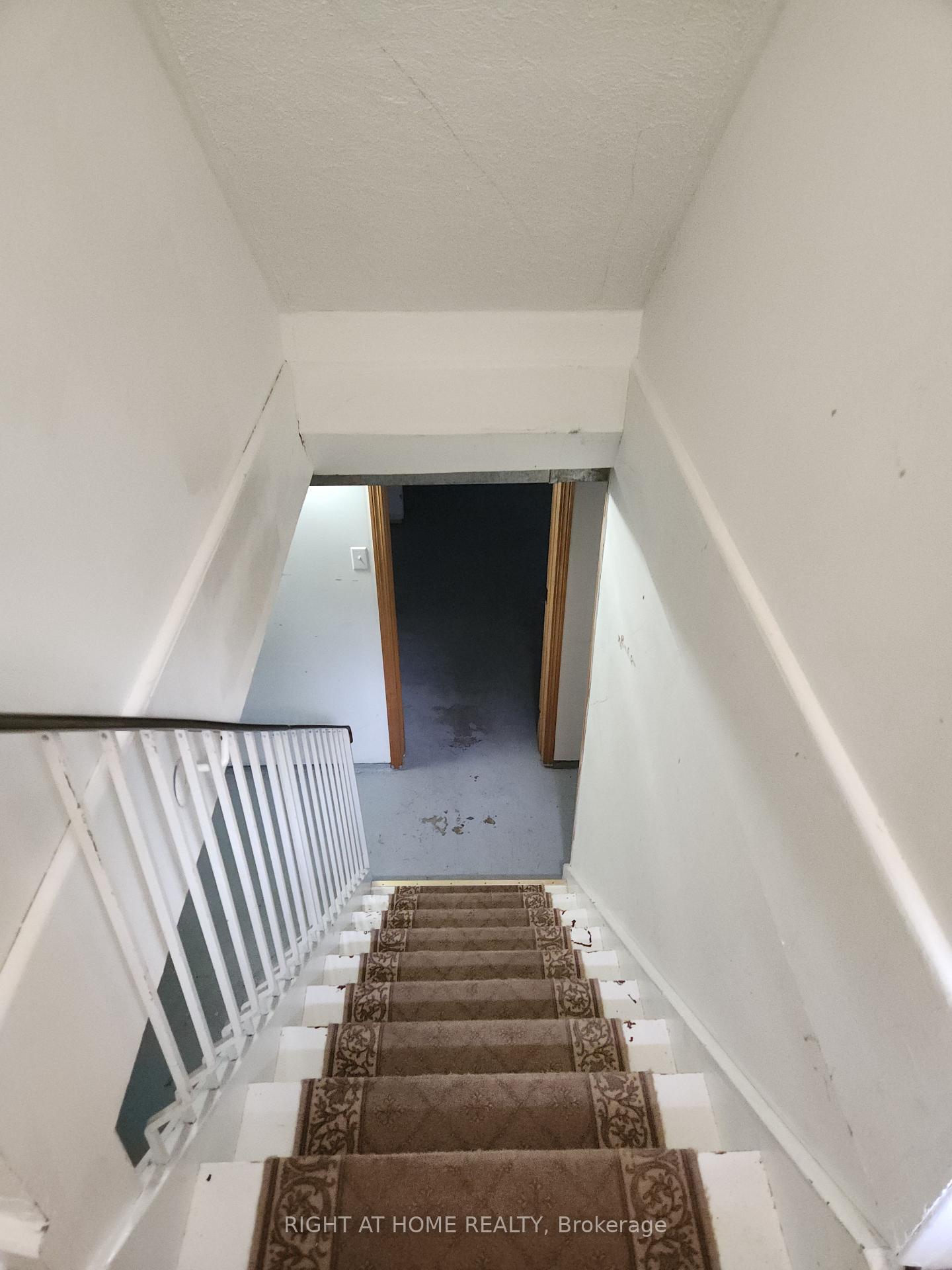Photo 45 of 1023 Carson Road, Springwater, Midhurst — HOMEH
