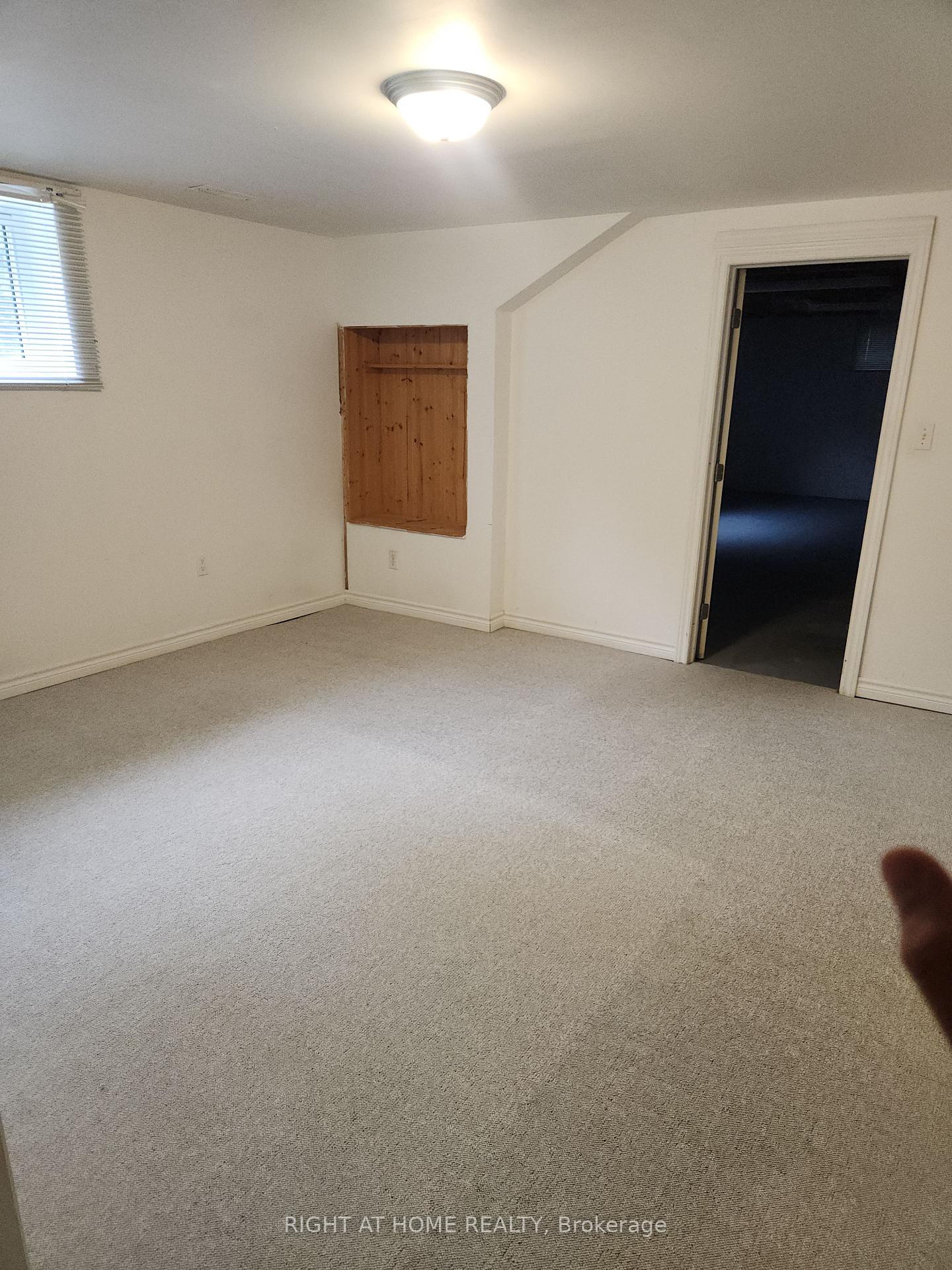 Photo 46 of 1023 Carson Road, Springwater, Midhurst — HOMEH