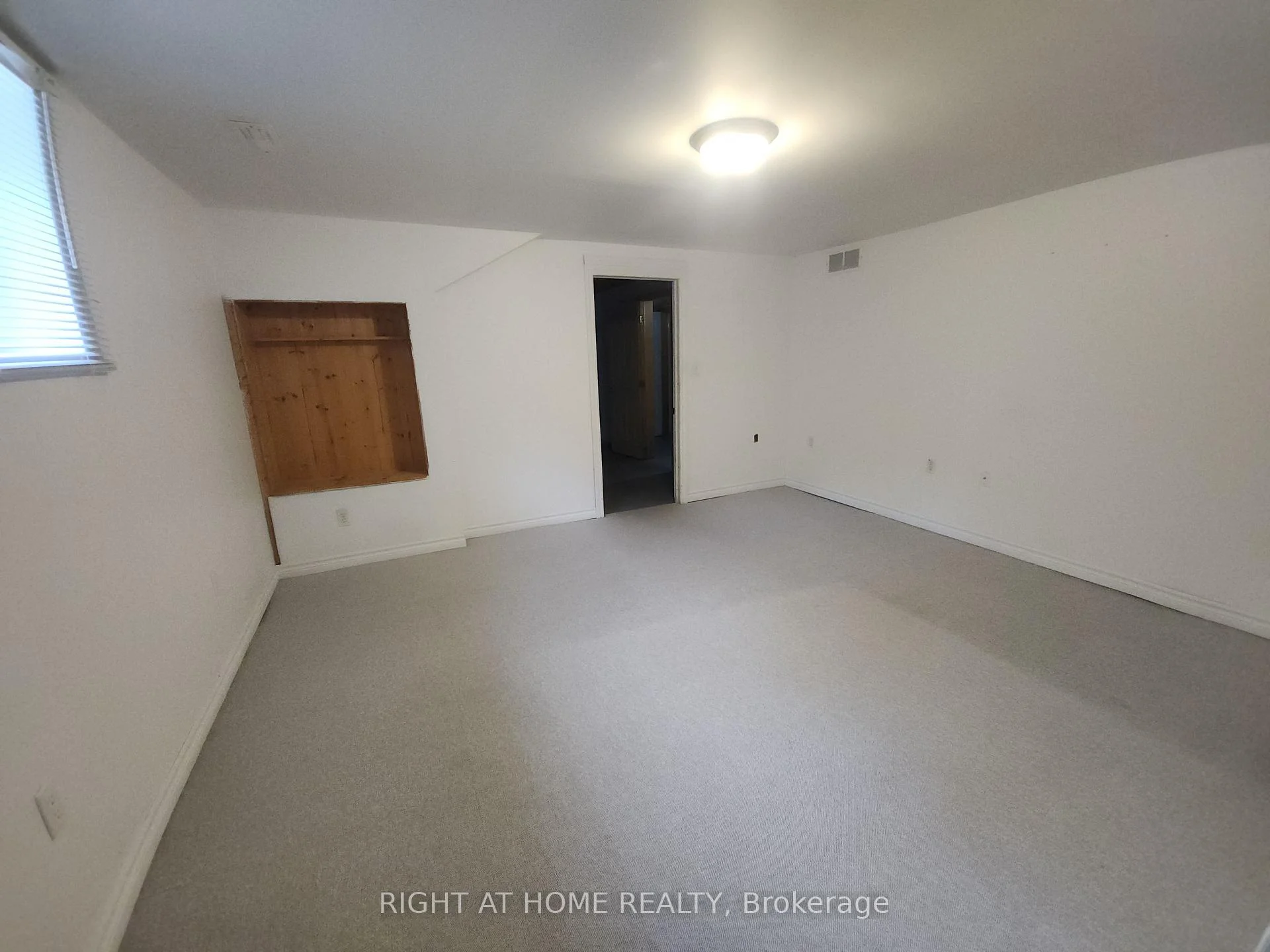 Photo 49 of 1023 Carson Road, Springwater, Midhurst — HOMEH