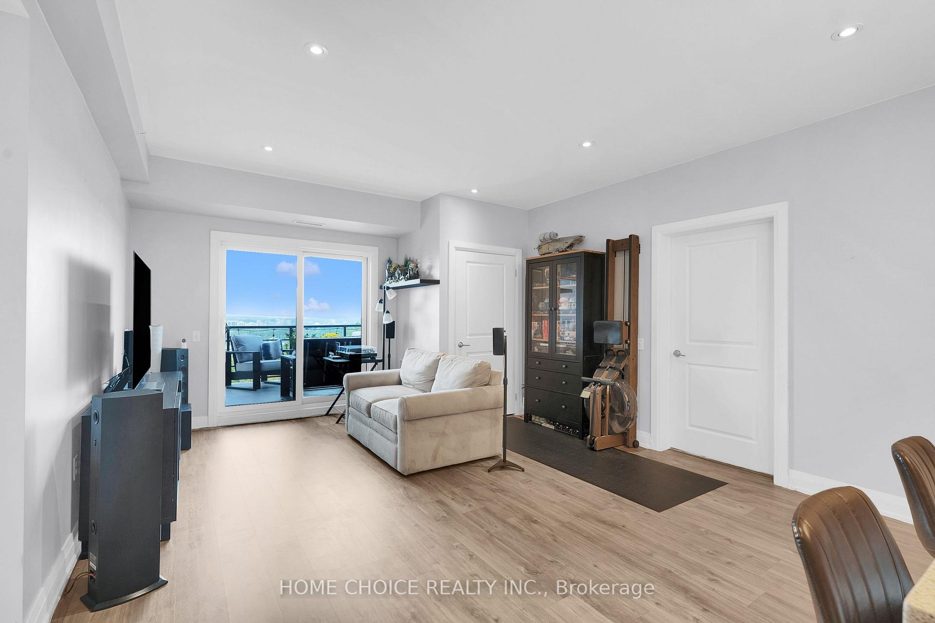 Photo 10 of Unit 602, 300 Essa Road, Barrie, 400 West — HOMEH