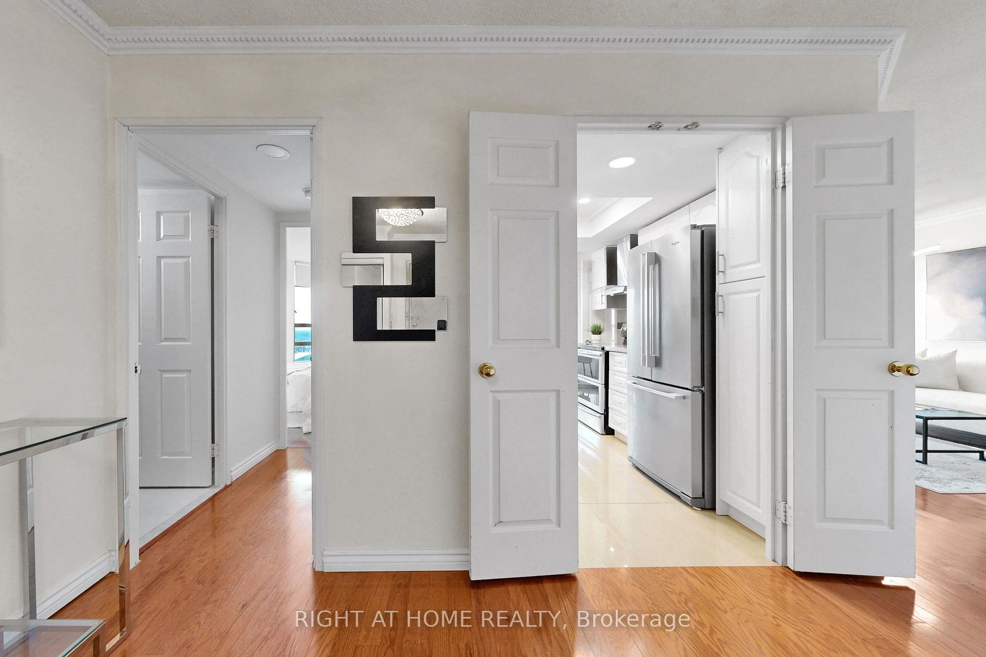 Photo 7 of Unit 1120, 7805 Bayview Avenue, Markham, Aileen-Willowbrook — HOMEH