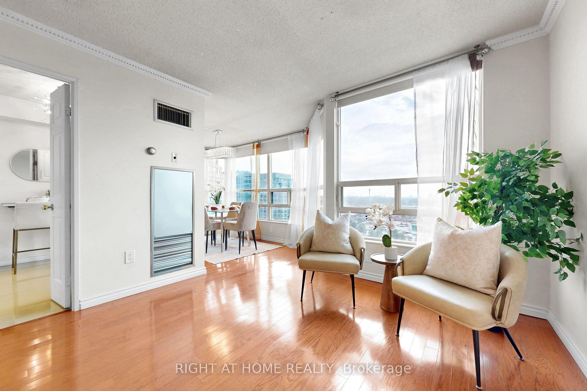 Photo 15 of Unit 1120, 7805 Bayview Avenue, Markham, Aileen-Willowbrook — HOMEH