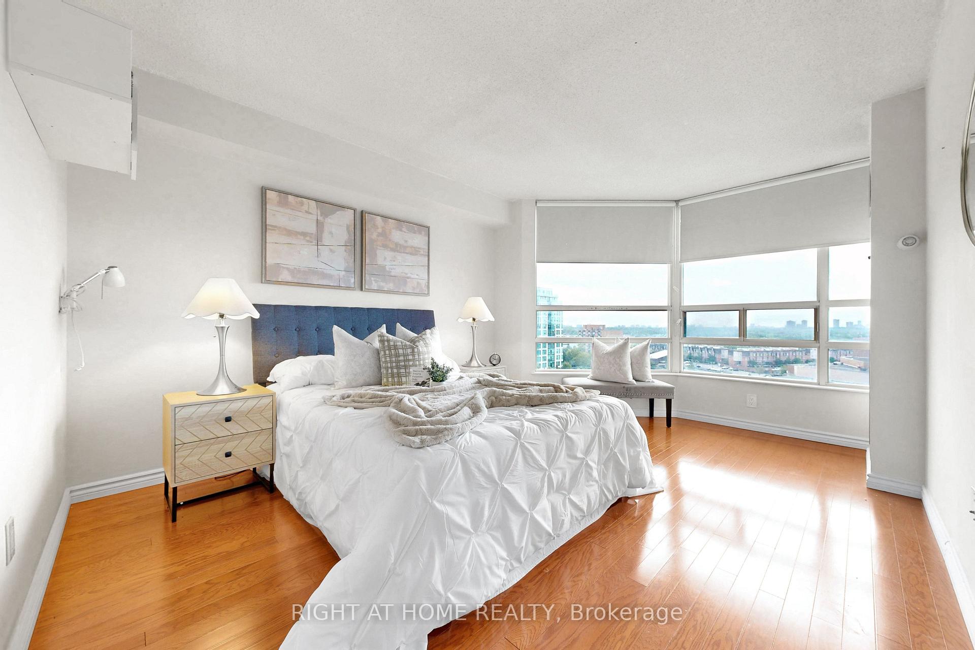 Photo 20 of Unit 1120, 7805 Bayview Avenue, Markham, Aileen-Willowbrook — HOMEH