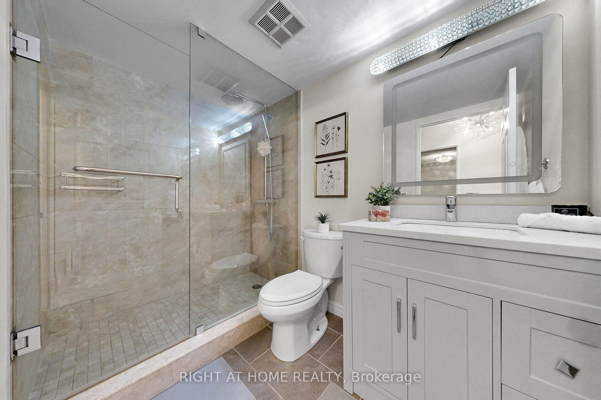 Photo 25 of Unit 1120, 7805 Bayview Avenue, Markham, Aileen-Willowbrook — HOMEH