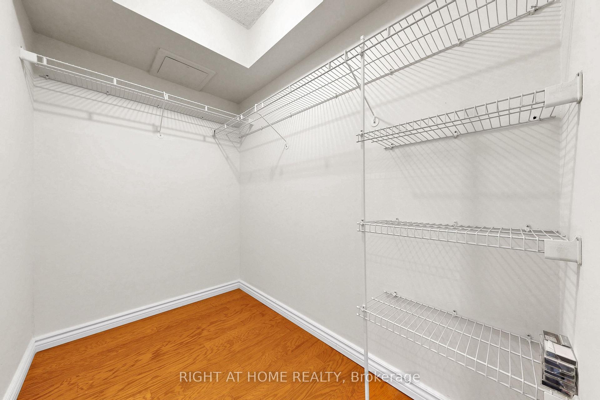 Photo 26 of Unit 1120, 7805 Bayview Avenue, Markham, Aileen-Willowbrook — HOMEH