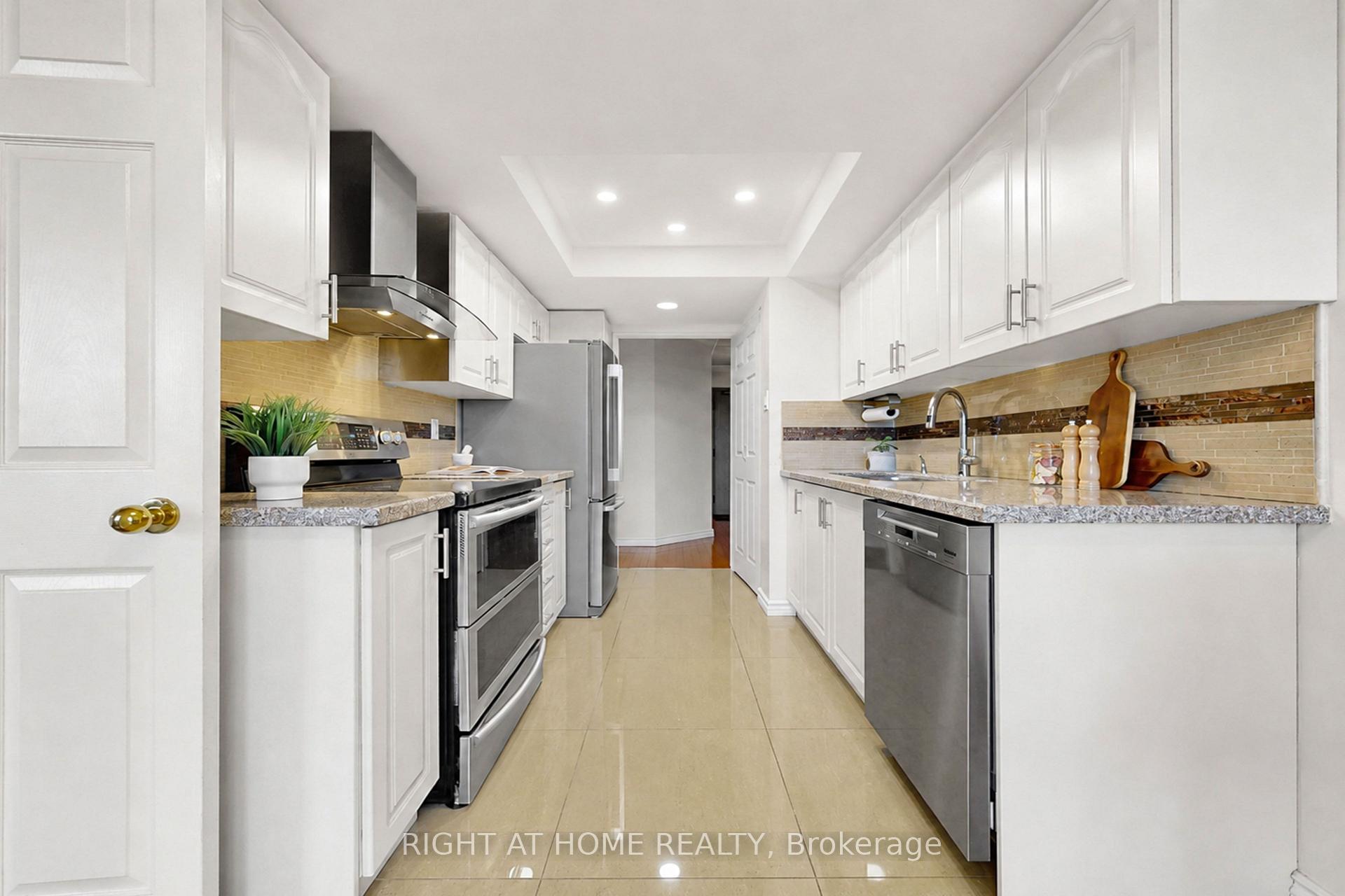 Photo 27 of Unit 1120, 7805 Bayview Avenue, Markham, Aileen-Willowbrook — HOMEH