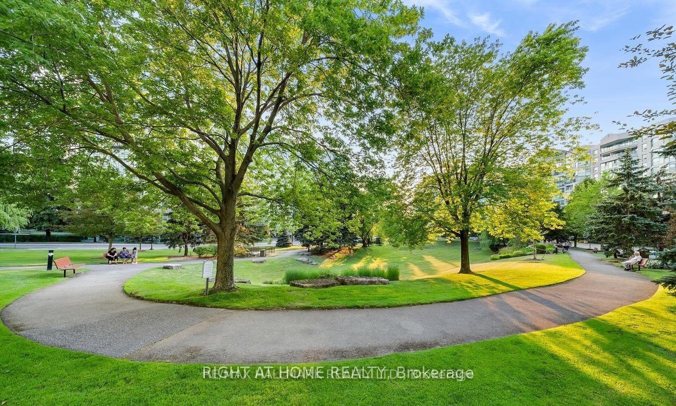 Photo 43 of Unit 1120, 7805 Bayview Avenue, Markham, Aileen-Willowbrook — HOMEH
