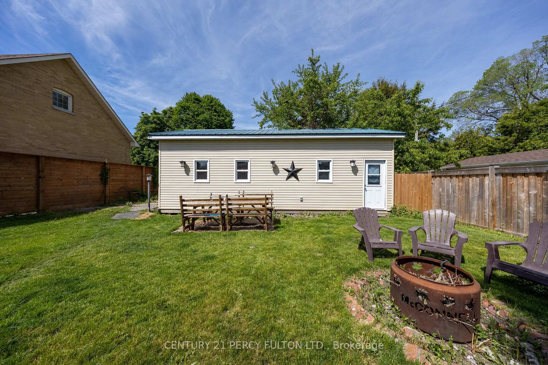 Photo 34 of 816 Simcoe Street N, Oshawa, Centennial — HOMEH