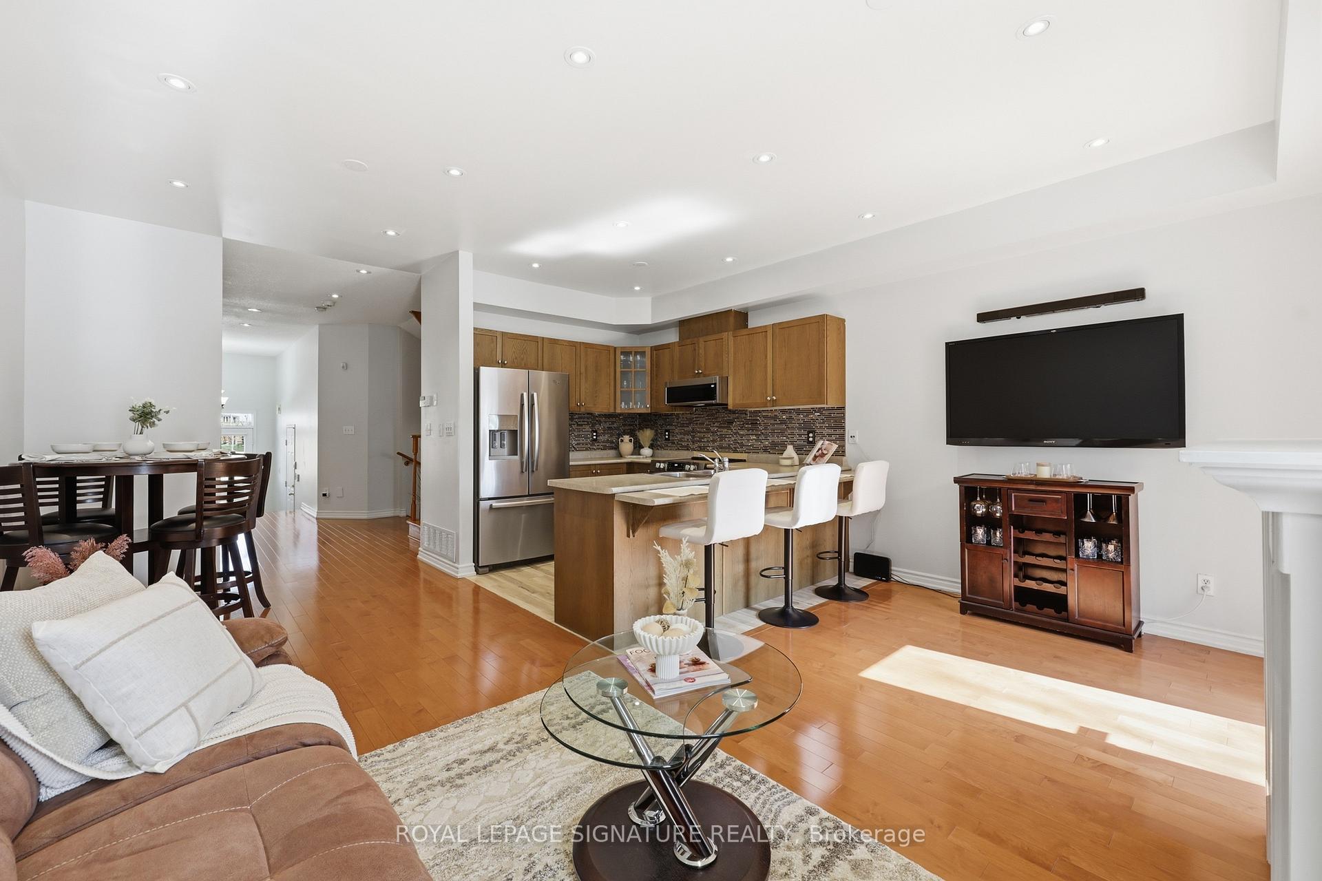 Photo 10 of Unit 62, 470 Faith Drive, Mississauga, Hurontario — HOMEH