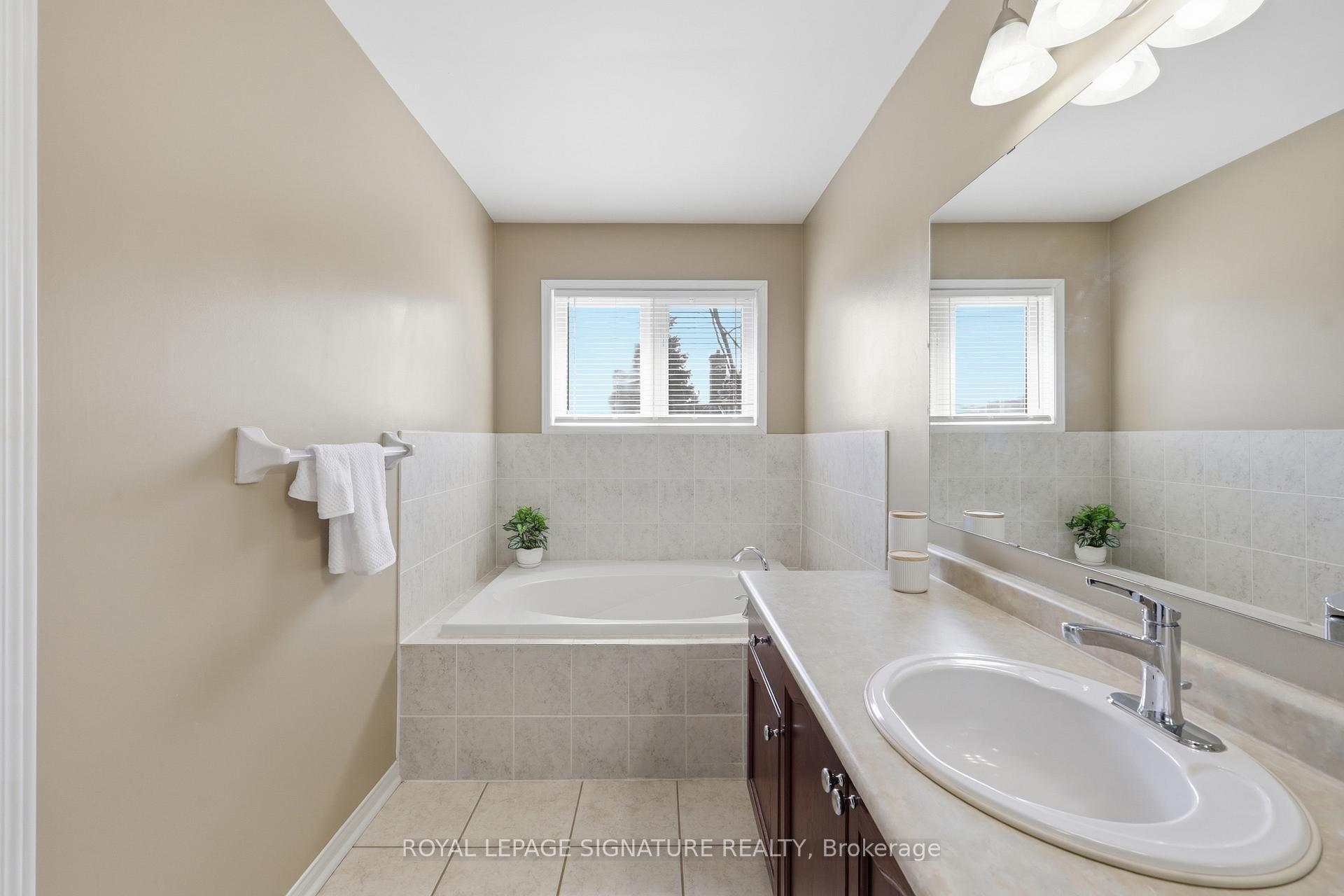 Photo 25 of Unit 62, 470 Faith Drive, Mississauga, Hurontario — HOMEH