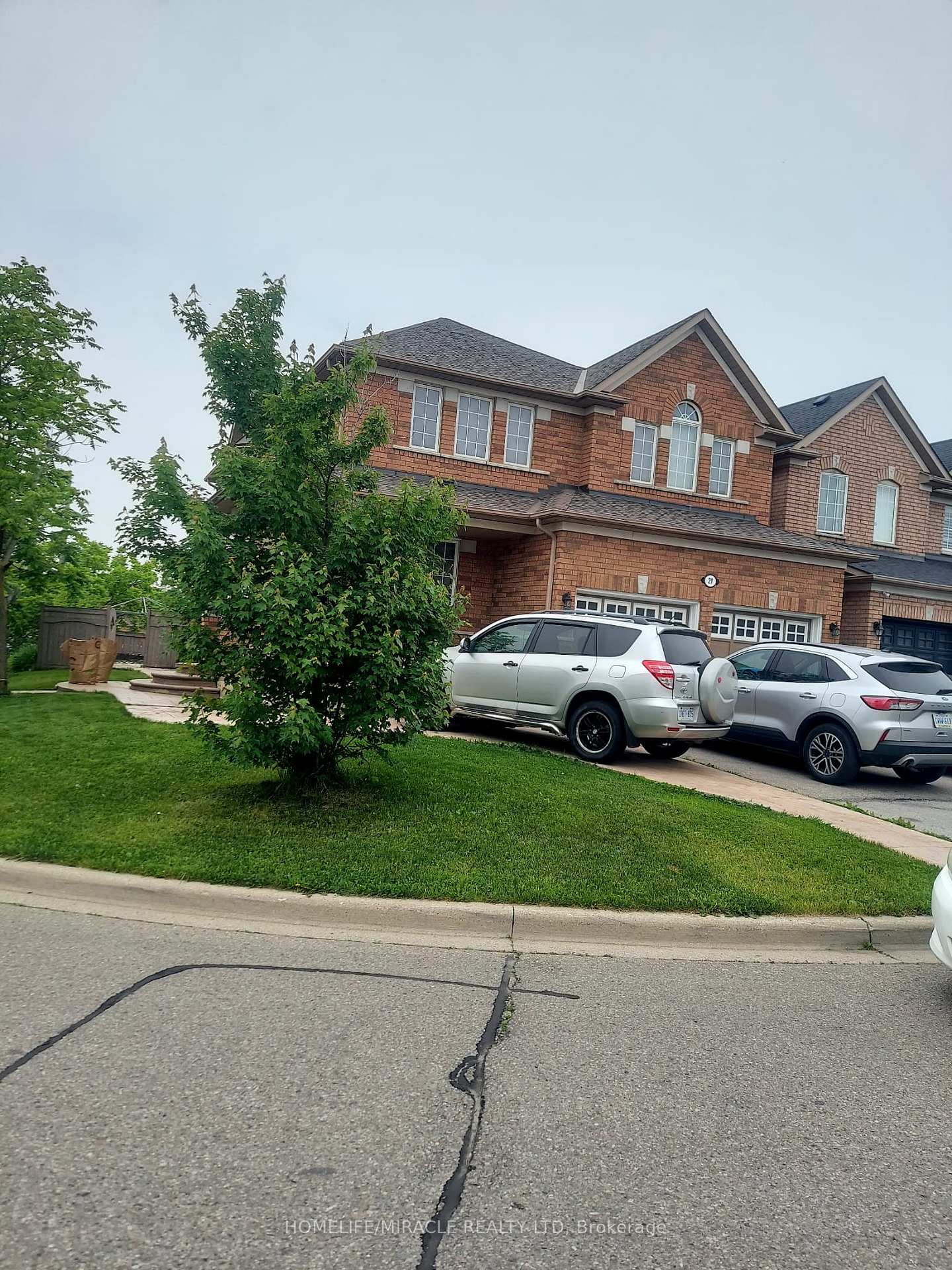 Photo 2 of 21 Mario Street, Brampton, Bram East — HOMEH