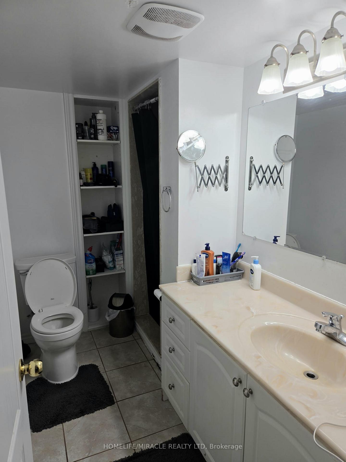 Photo 10 of 21 Mario Street, Brampton, Bram East — HOMEH