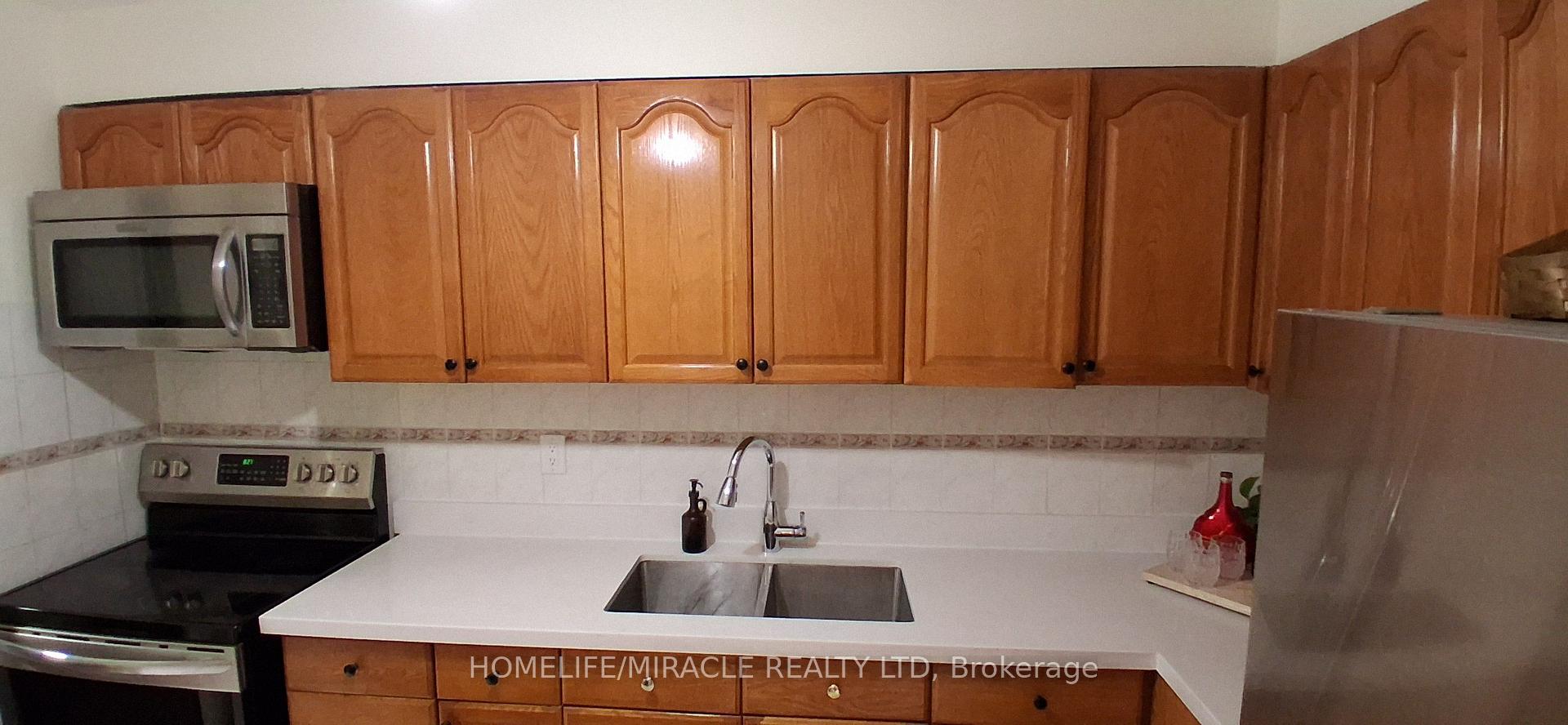 Photo 10 of Unit 1618, 1 Massey Square, Toronto, Crescent Town — HOMEH