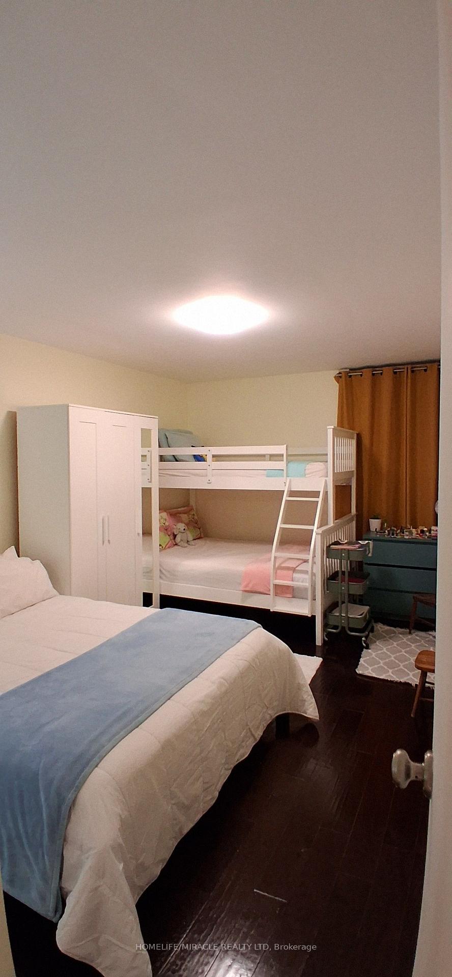 Photo 23 of Unit 1618, 1 Massey Square, Toronto, Crescent Town — HOMEH
