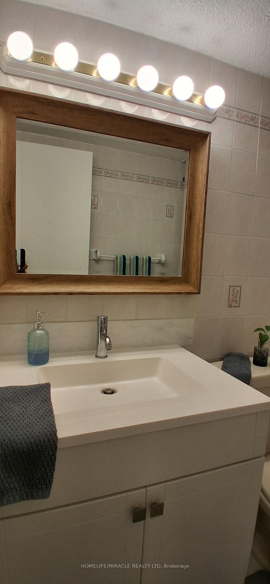 Photo 28 of Unit 1618, 1 Massey Square, Toronto, Crescent Town — HOMEH