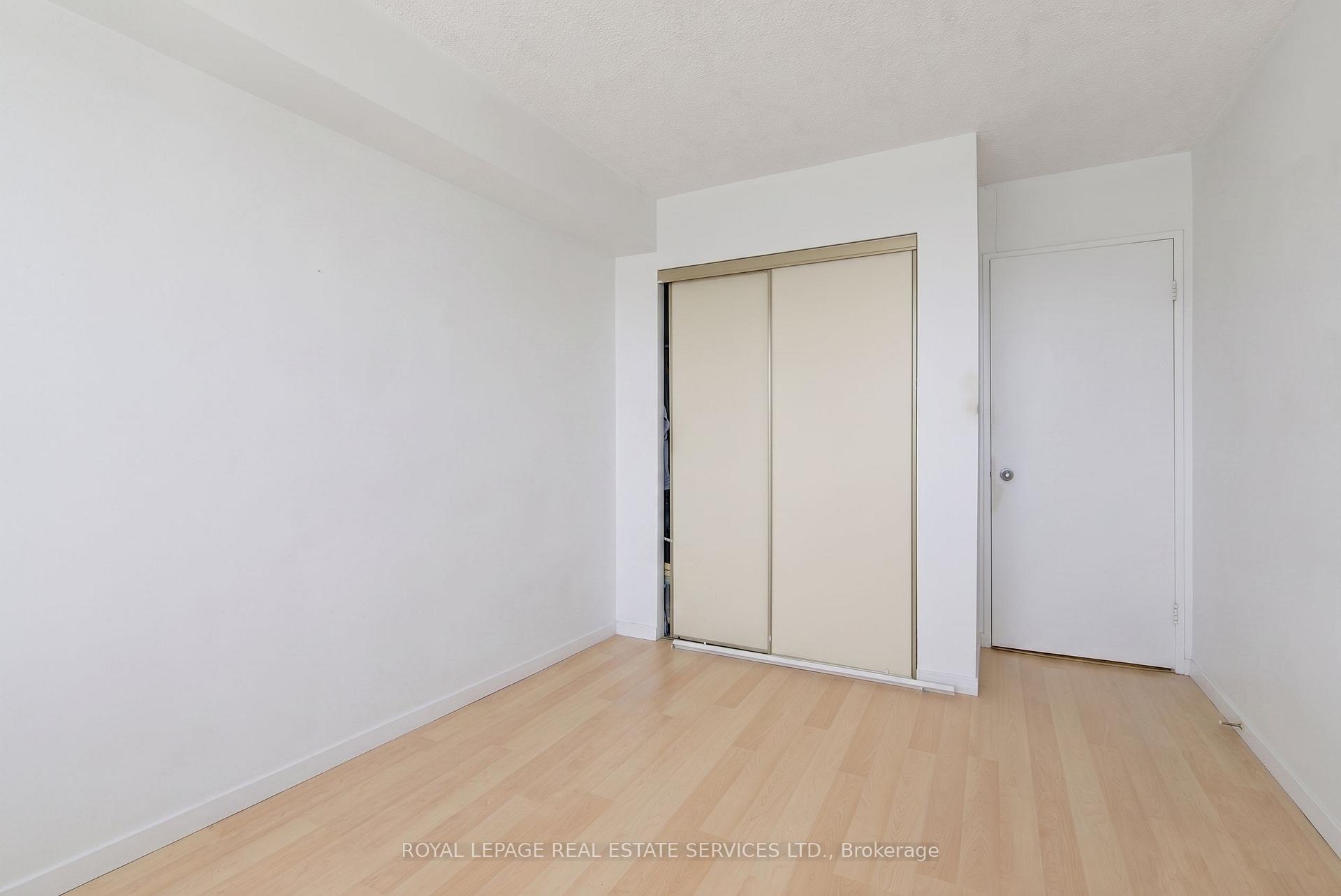 Photo 12 of Unit 1212, 75 King Street E, Mississauga, Cooksville — HOMEH