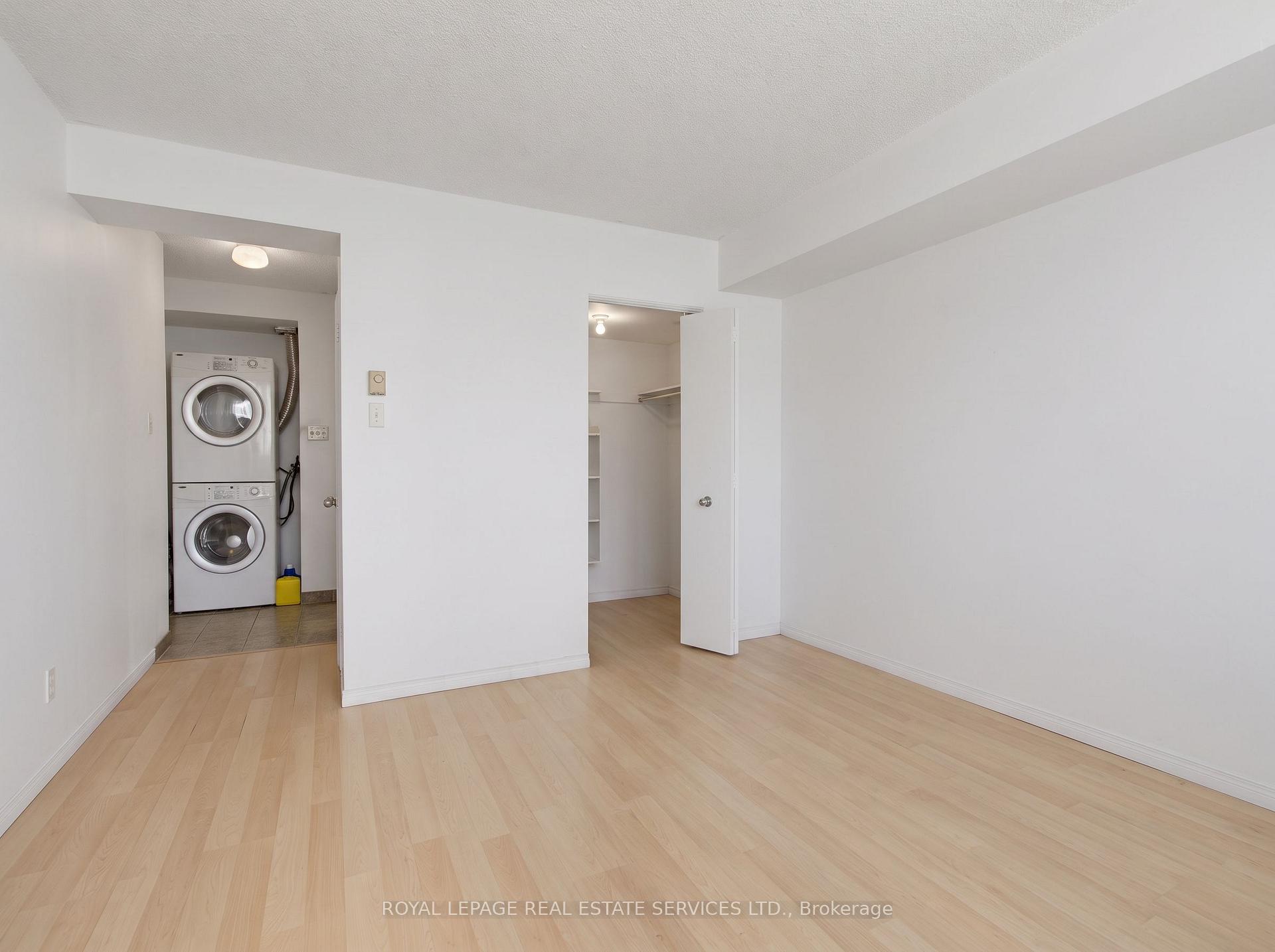 Photo 15 of Unit 1212, 75 King Street E, Mississauga, Cooksville — HOMEH