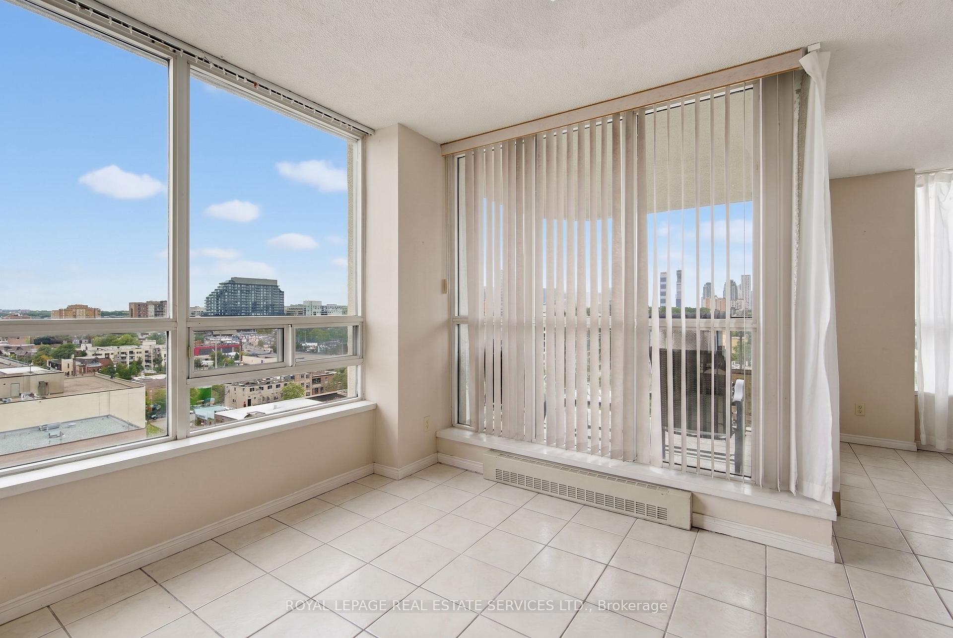 Photo 19 of Unit 1212, 75 King Street E, Mississauga, Cooksville — HOMEH
